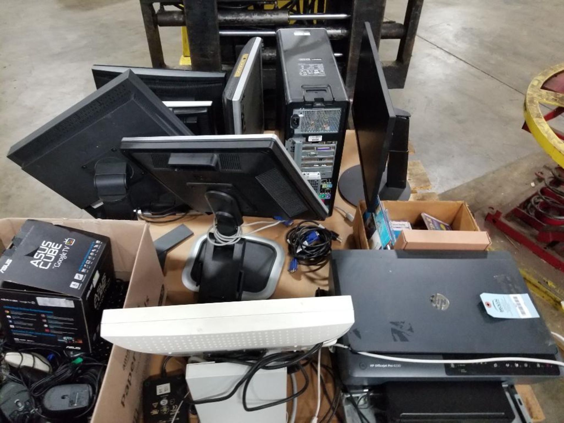 Pallet of assorted computers and monitors. - Image 13 of 13