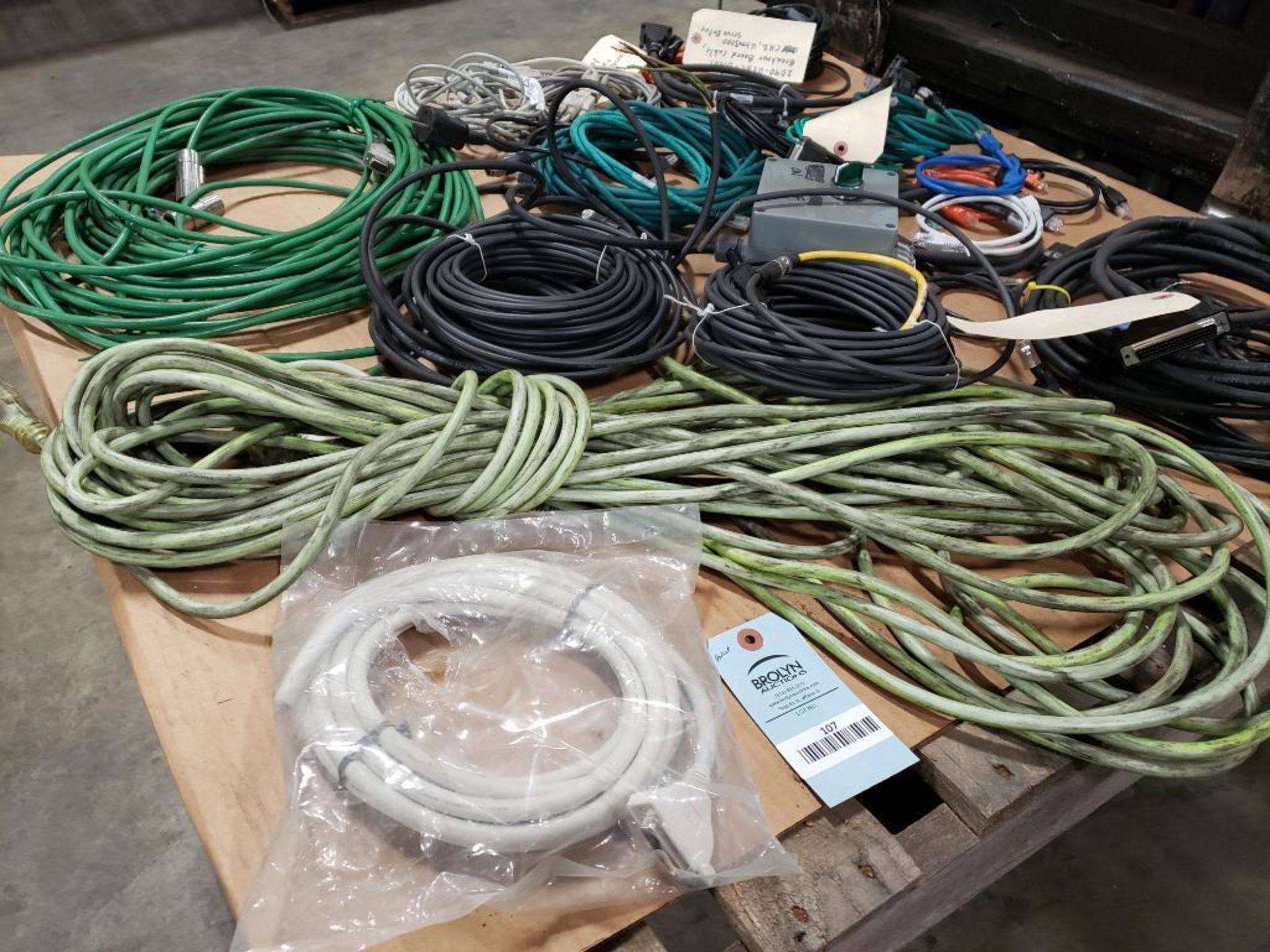 Pallet of assorted electrical connection wires. - Image 9 of 13