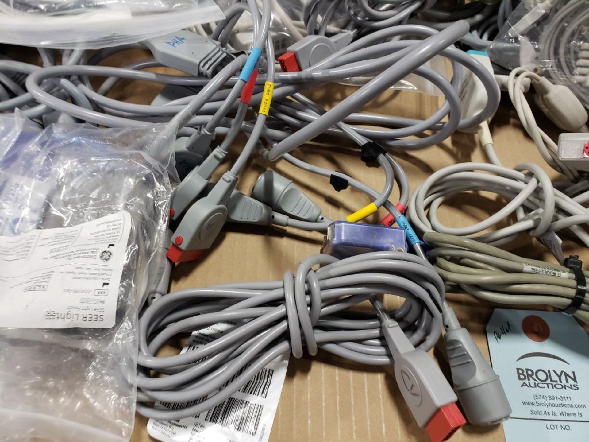 Pallet of assorted electrical medical / lab connection wires. - Image 11 of 18