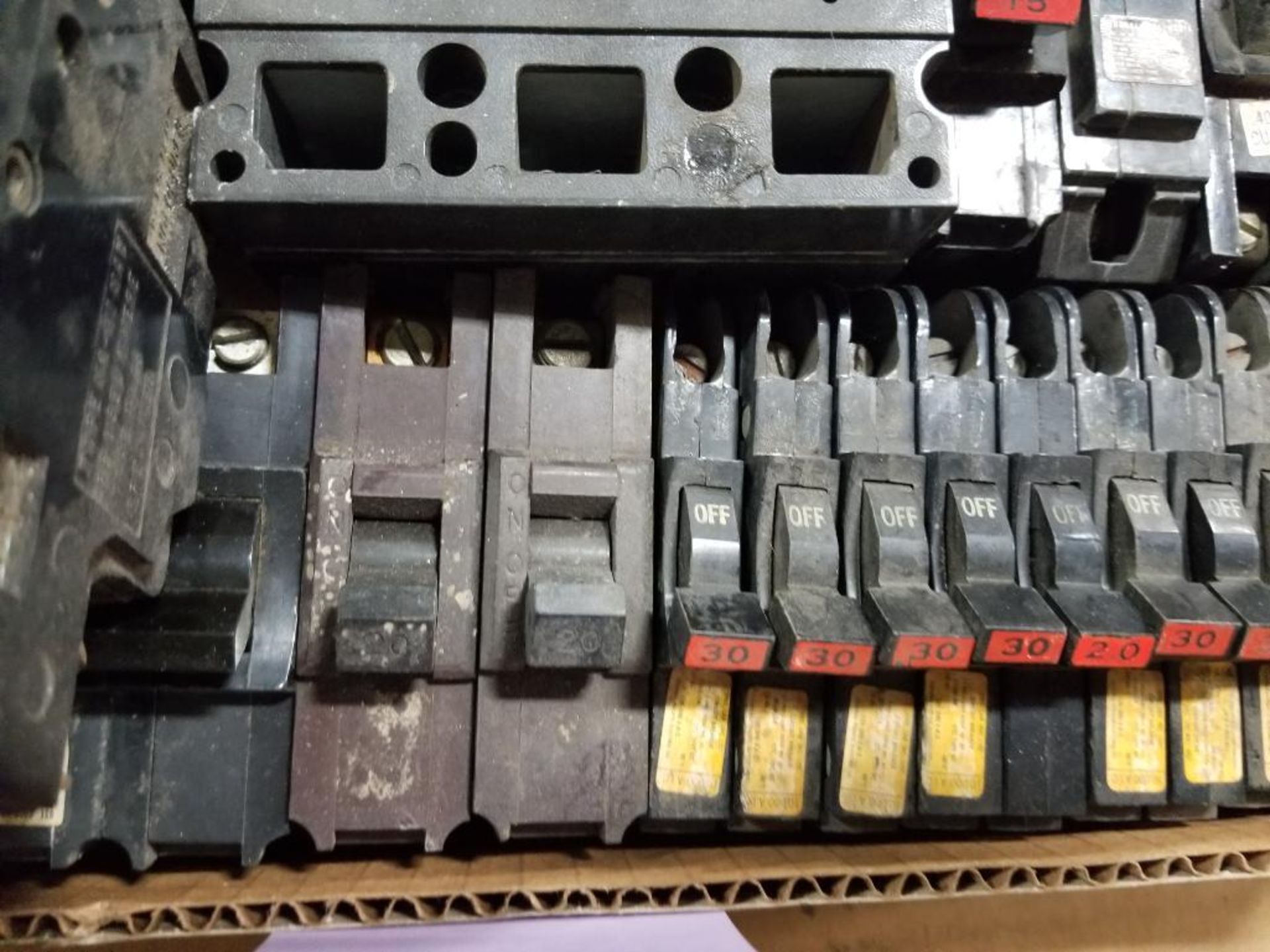 Assorted electrical breakers. Square-D, GE, Stab-lok. - Image 6 of 12