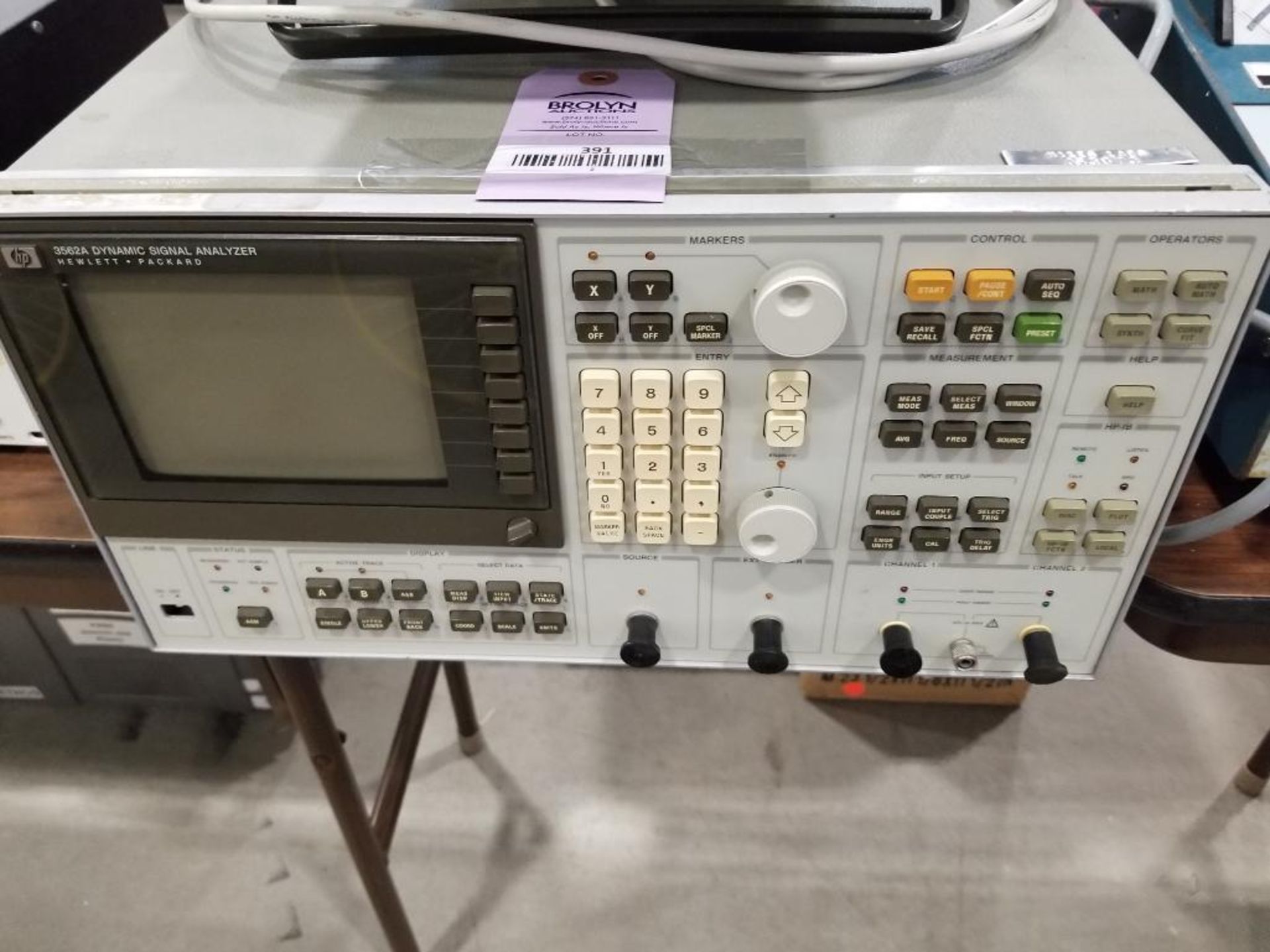 HP 3562A dynamic signal analyzer.