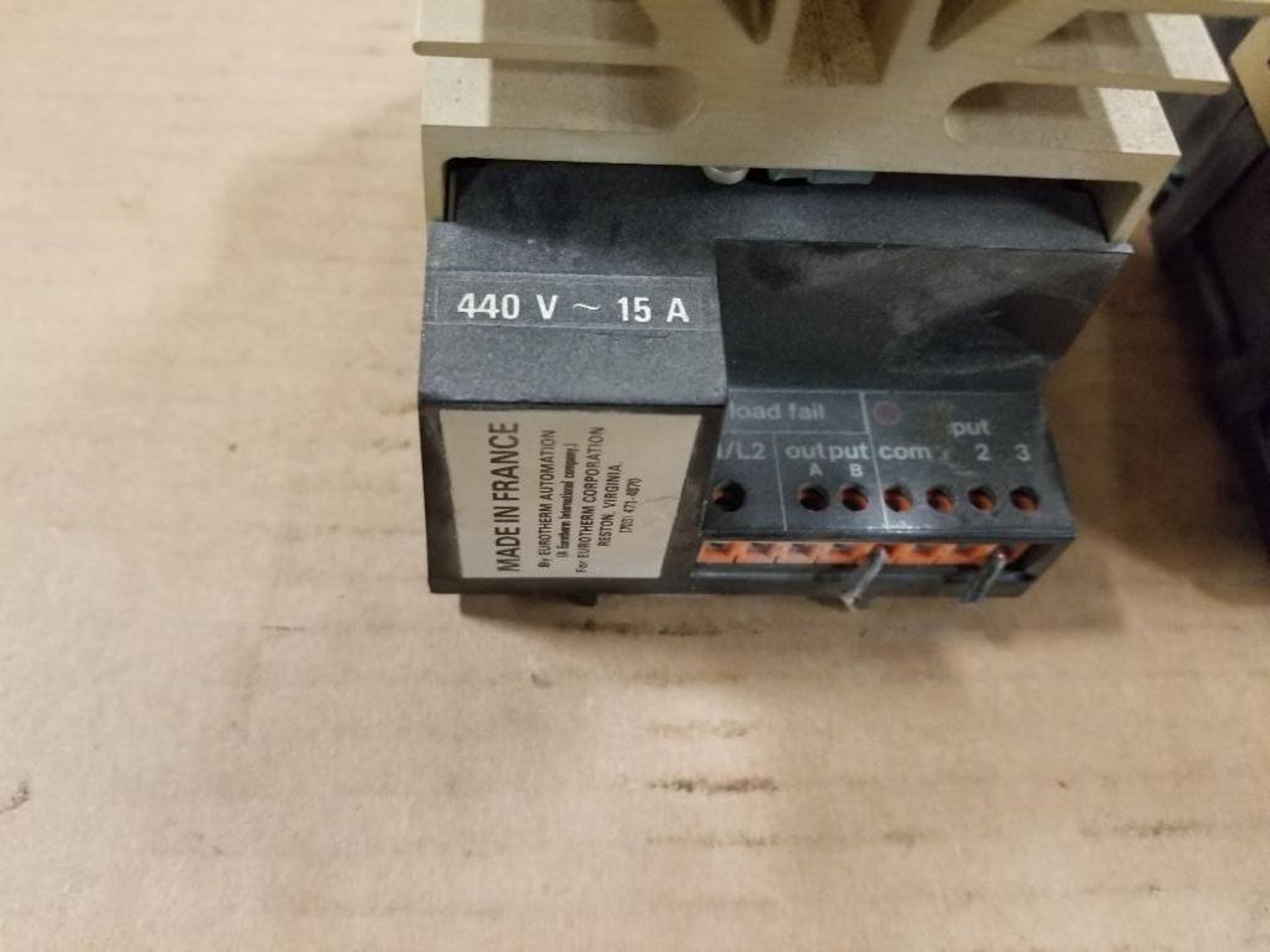 Qty 3 - Eurotherm 425/15A/440V//LGC/on-off// current controller. Ser # 8649-5111. - Image 9 of 12