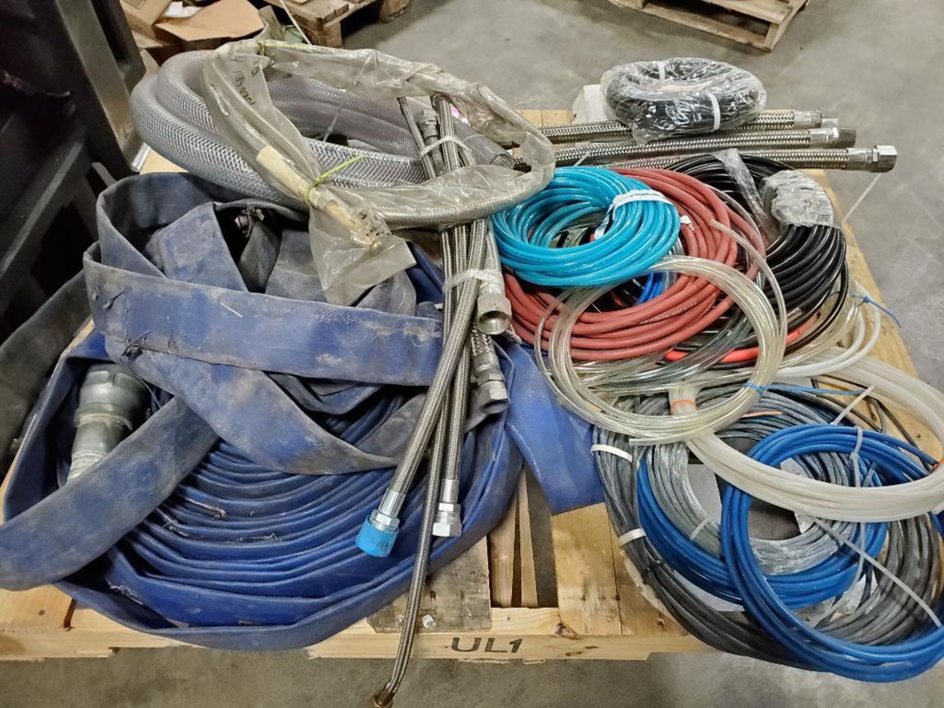 Pallet of assorted pneumatic and hydraulic tubing. - Image 11 of 11