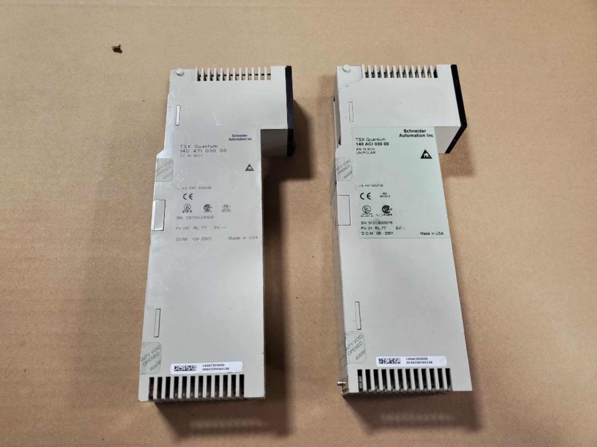 Qty 2 - Schneider Automation INC. TSX Quantum 140-ATI-030-00 / 140-ACI-030-00 modules. - Image 5 of 5