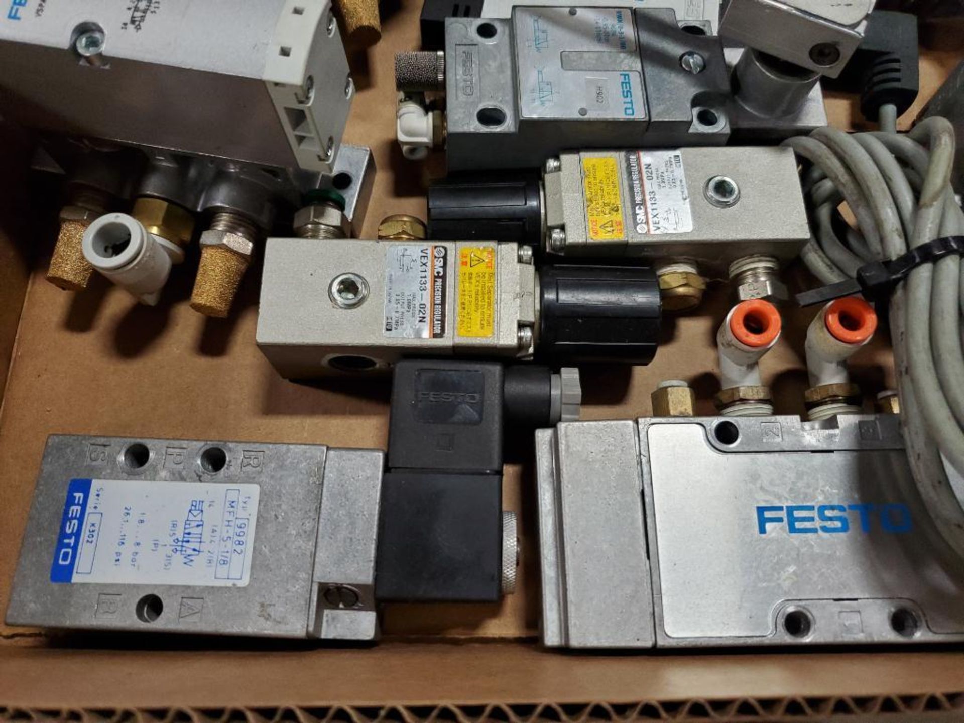 Assorted electrical and repair parts. - Image 4 of 10