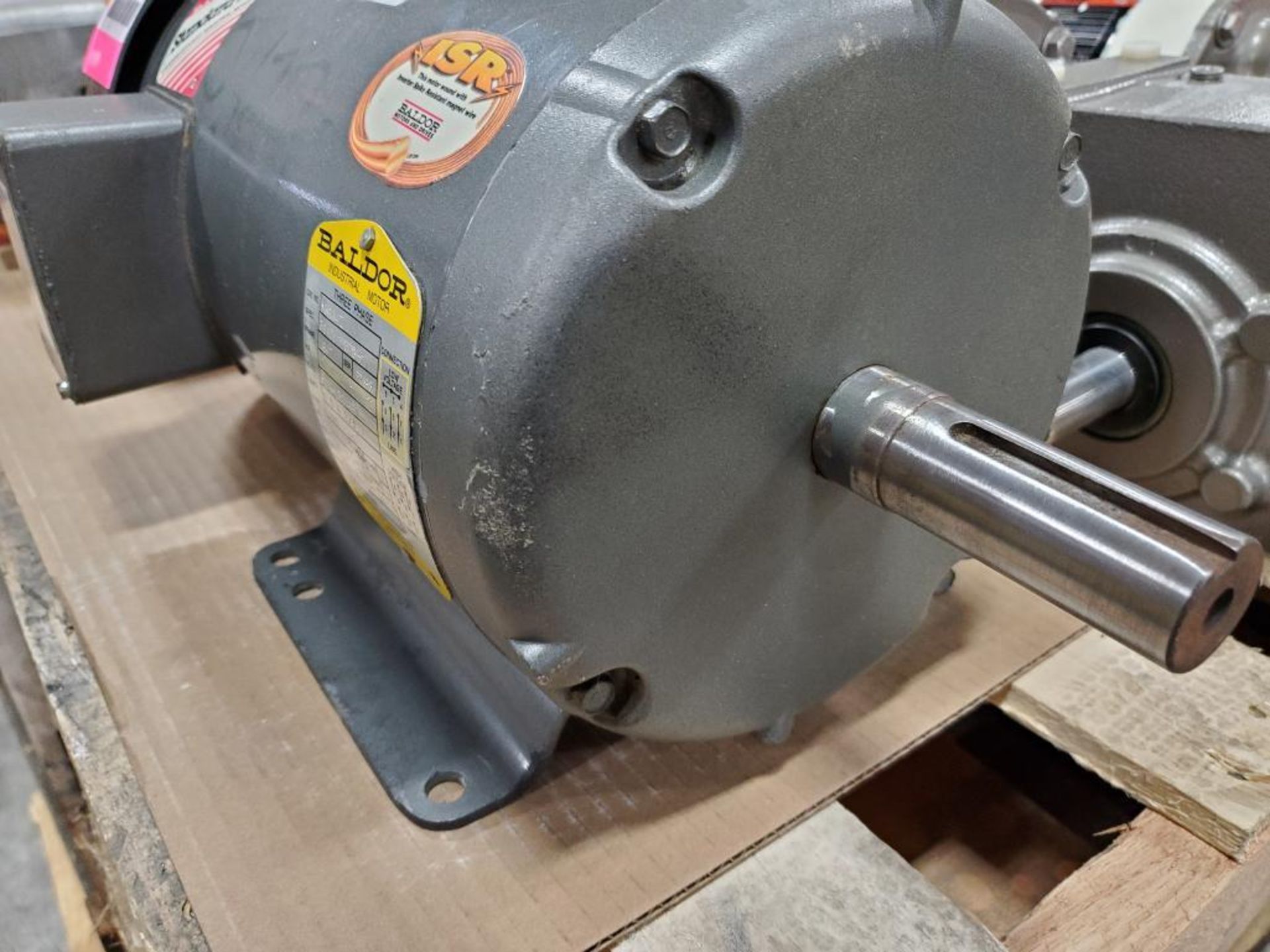 2hp Baldor motor. Catalog M3614T. 208-230/460v 3 phase. Frame 184T, RPM 1160. - Image 5 of 7