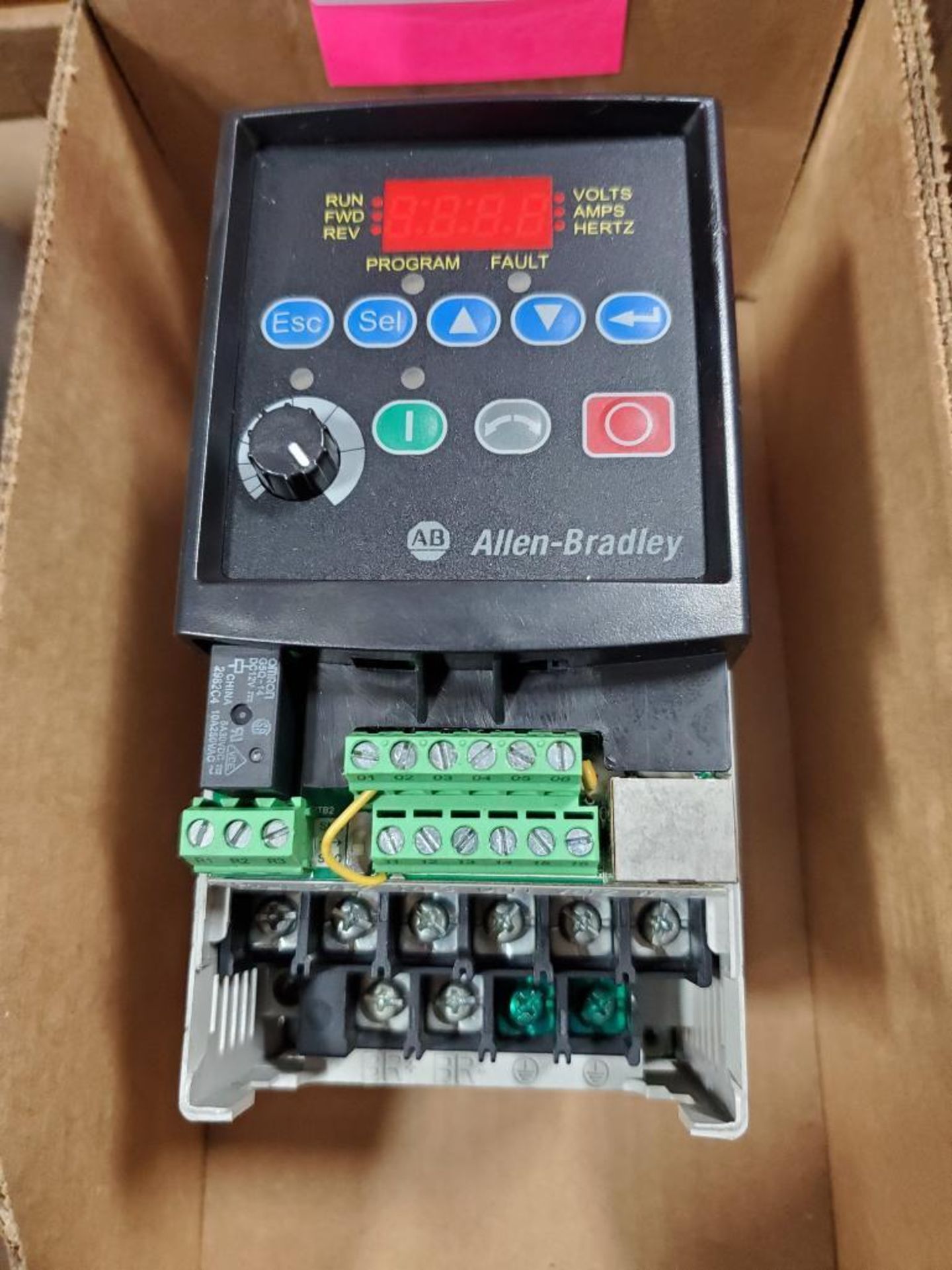 Allen Bradley Power Flex adjustable frequency AC drive. 22A-D2P3N104. 1HP. - Image 2 of 5