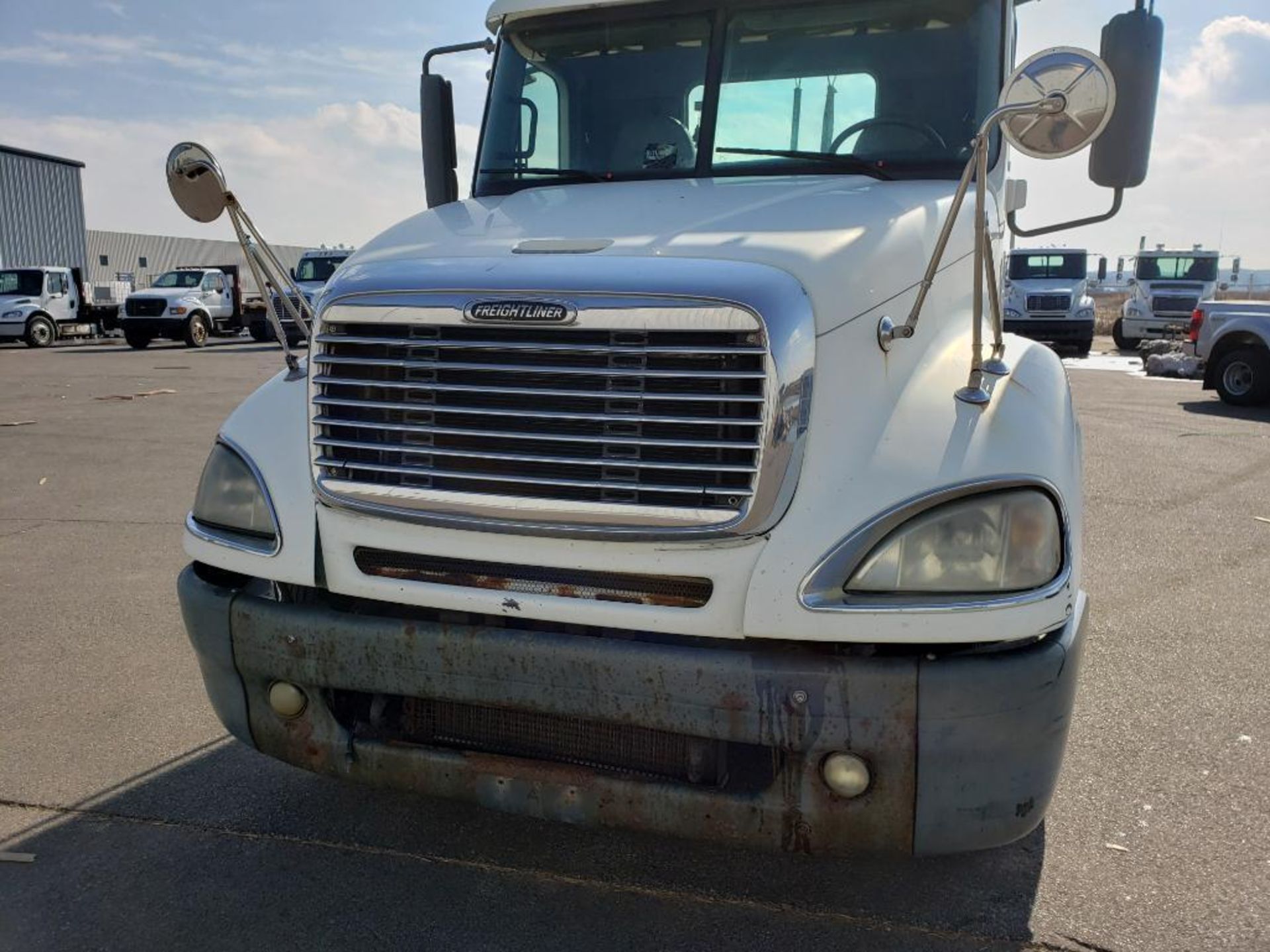 2004 Freightliner Columbia 120 Truck, VIN # 1FUJA6CK14PM13133 - Image 4 of 41