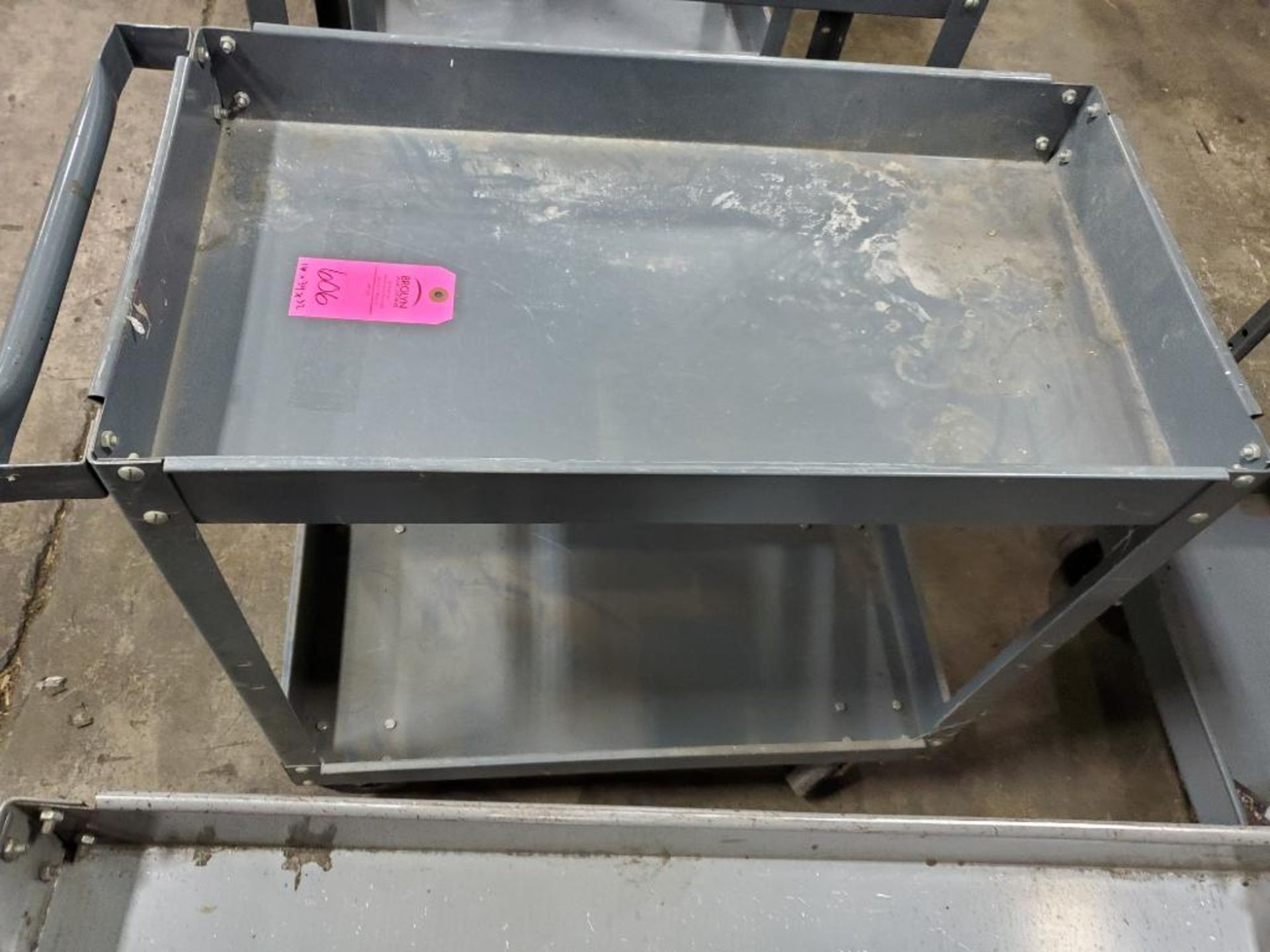 Metal shop cart. 16in x 34in x 32in . - Image 3 of 3