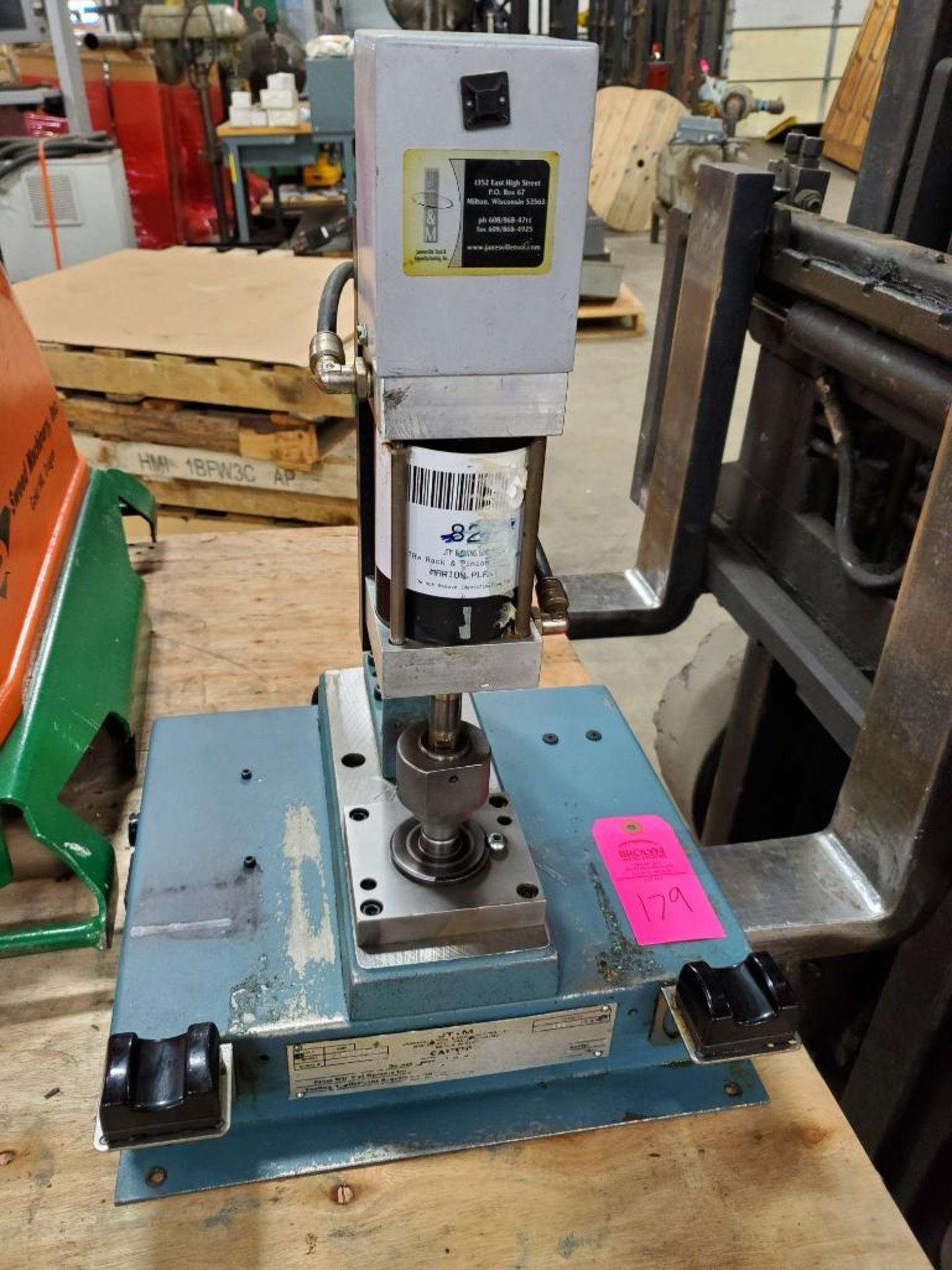 Janesville JT&M 500lb pneumatic arbor press. Model A-3066-01.