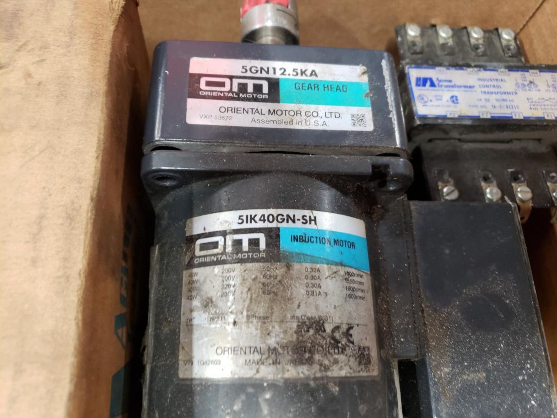 Assorted electrical motor, transformer, sensor. Veris Industries, Acme, Oriental Motors. - Image 3 of 6