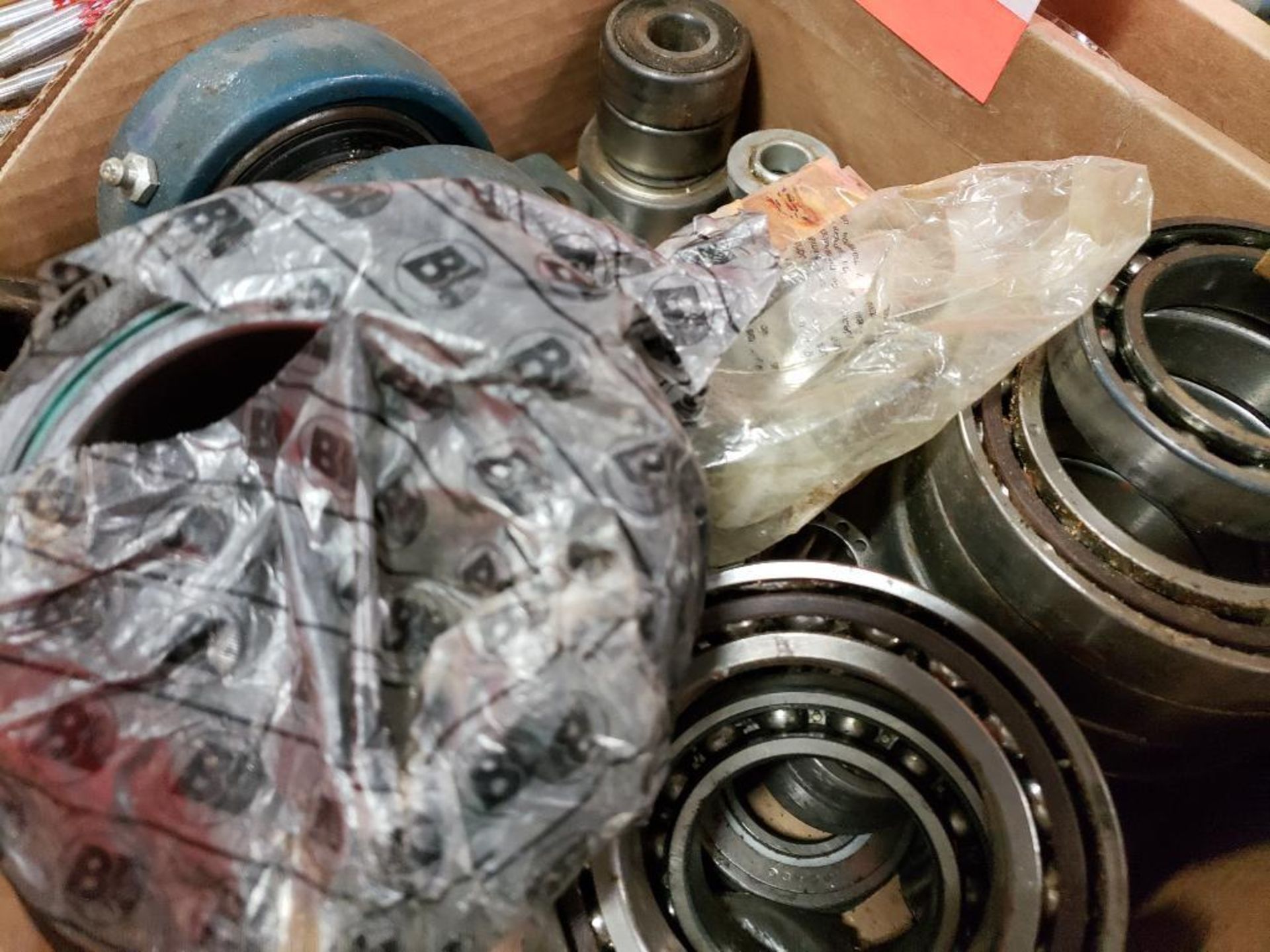 Assorted bearings and flange bearings. - Image 6 of 6