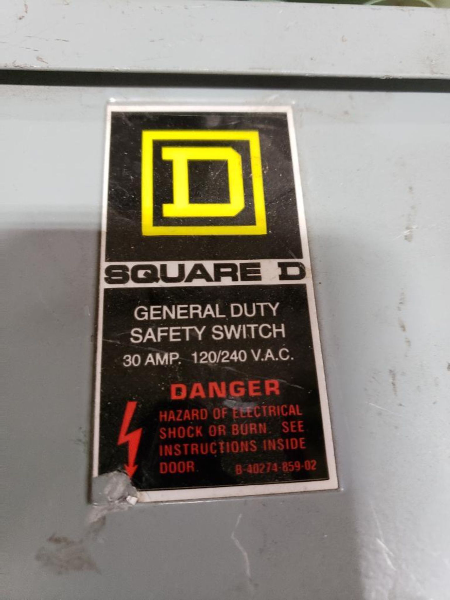 Qty 4 - Assorted fusible safety switch. Square-D, GE. - Image 4 of 8