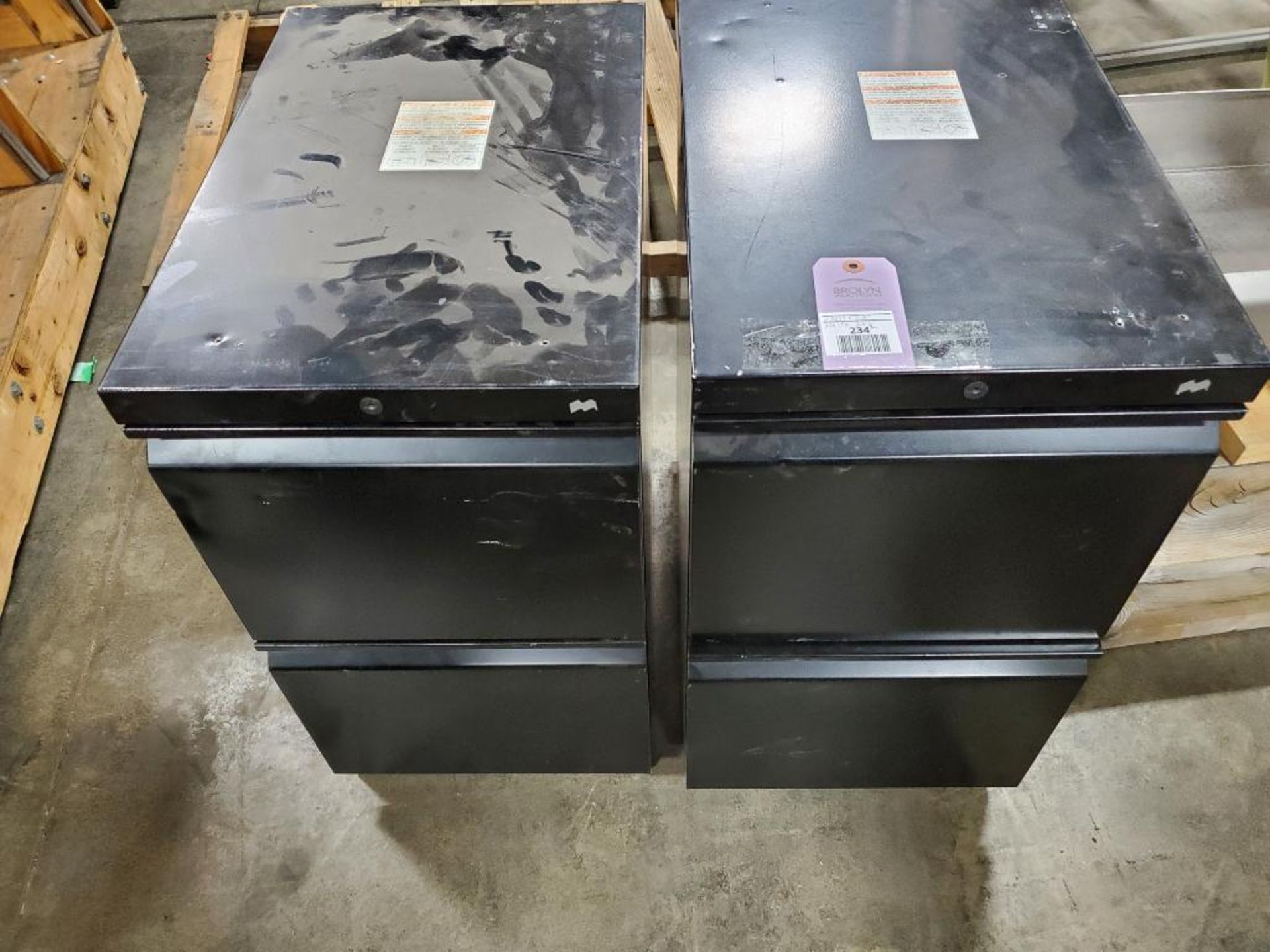 Qty 2 - Assorted filing cabinet. 23x15x28. LxDxH.