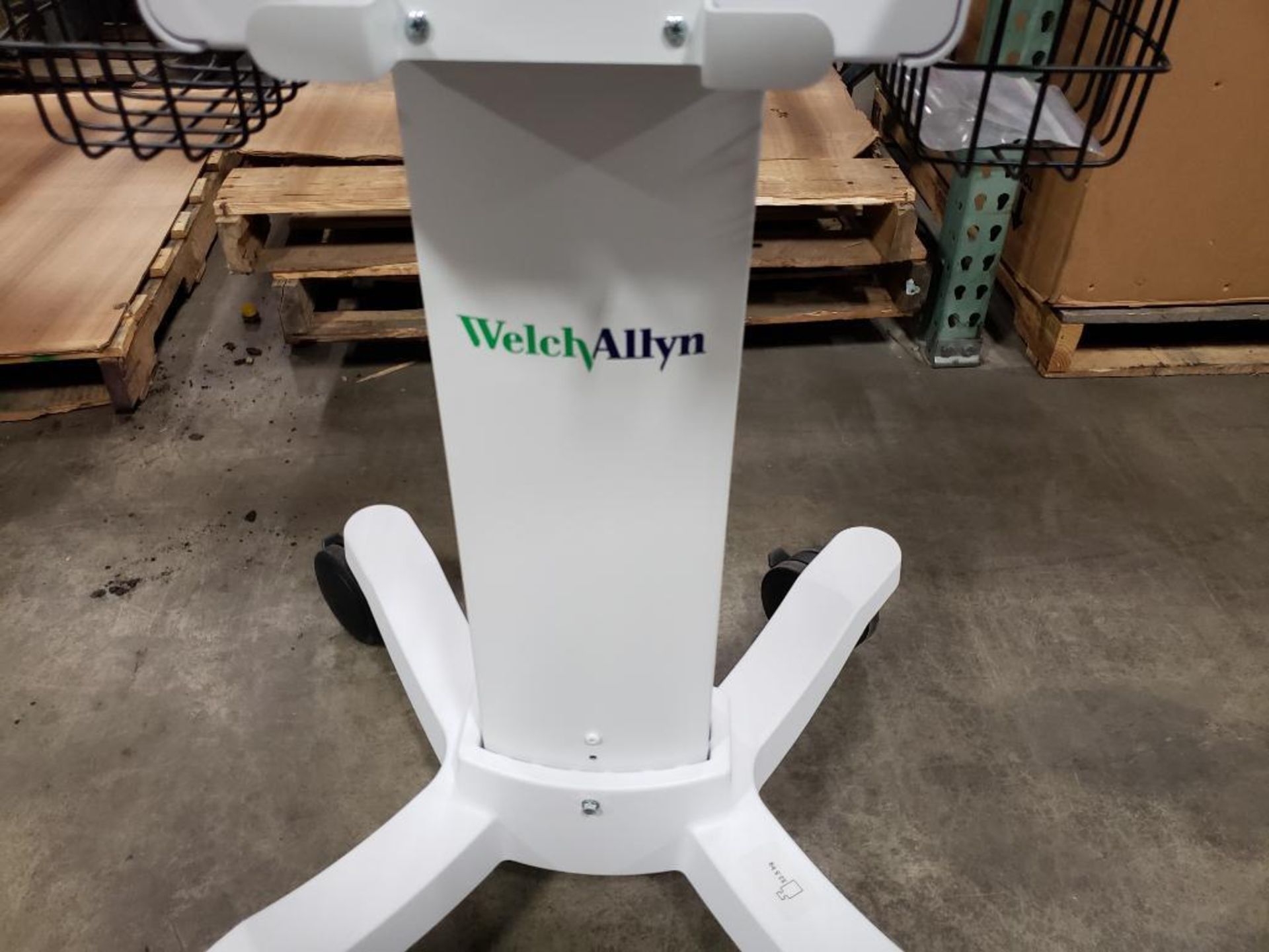 Welch Allyn nurses mobile station cart. 22x22x36. WxDxH. - Image 3 of 6