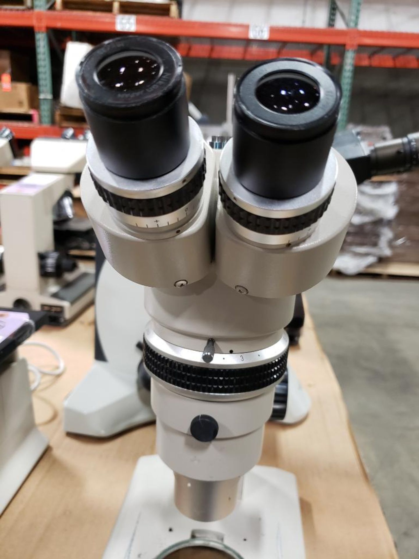 Nikon SMZ-10 microscope. - Image 2 of 5