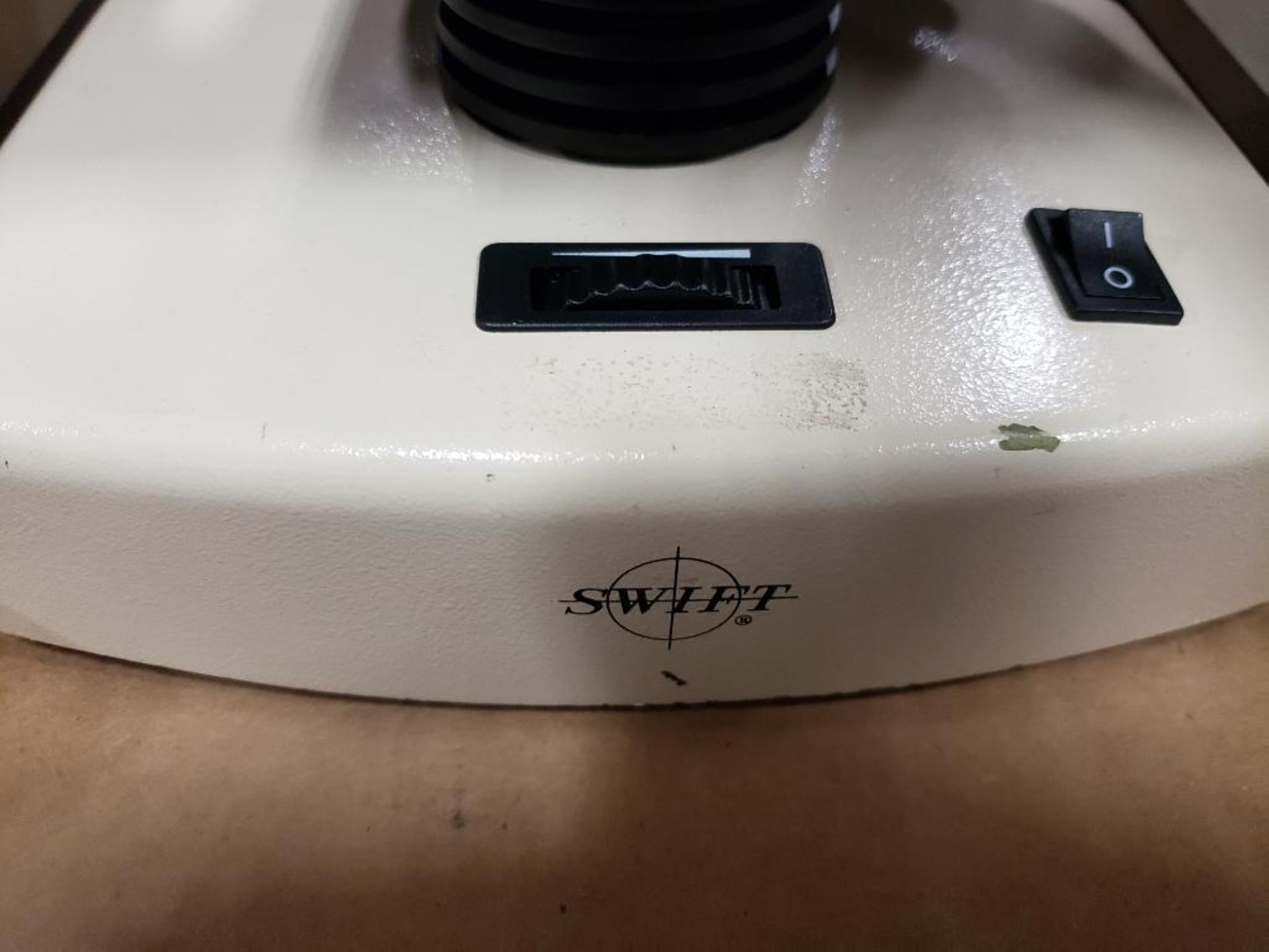 Swift microscope. - Image 2 of 4