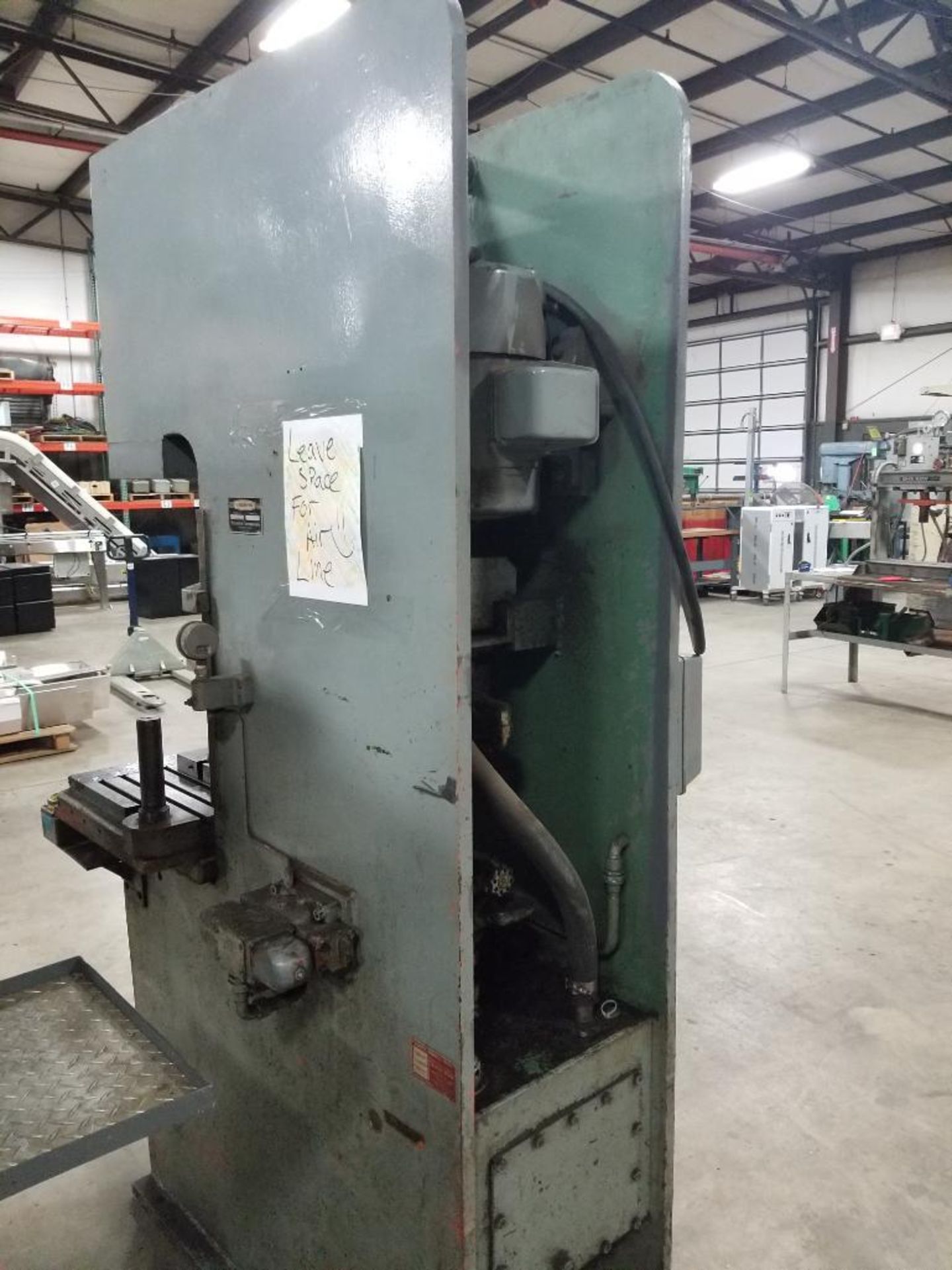 15 ton Hannifin hydraulic C-frame press. Model F150-22-BB1. Serial number F39693. - Image 16 of 16