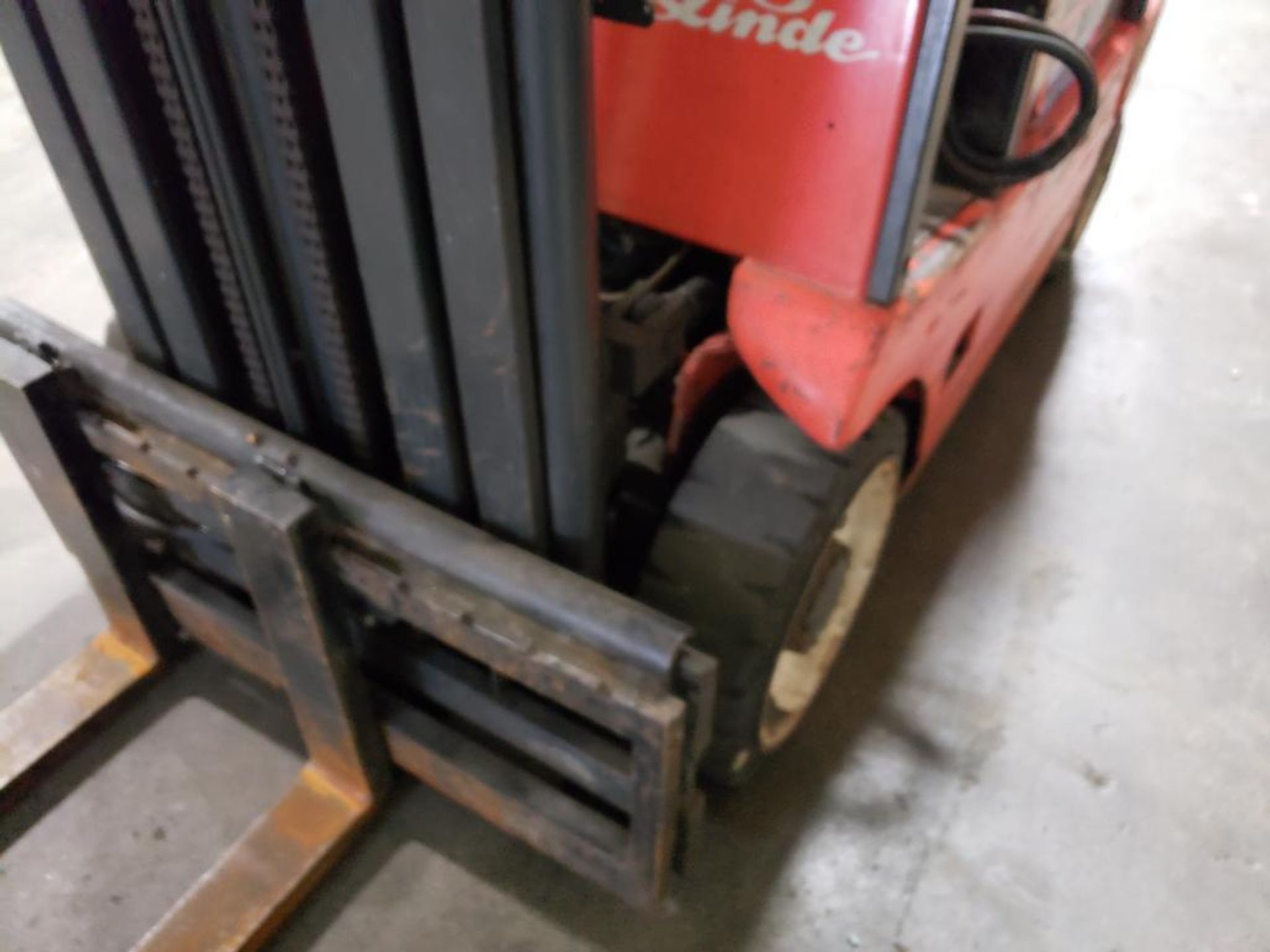 5000lb Linde Baker forklift w/ charger. 48v. Model E25B. - Image 11 of 21