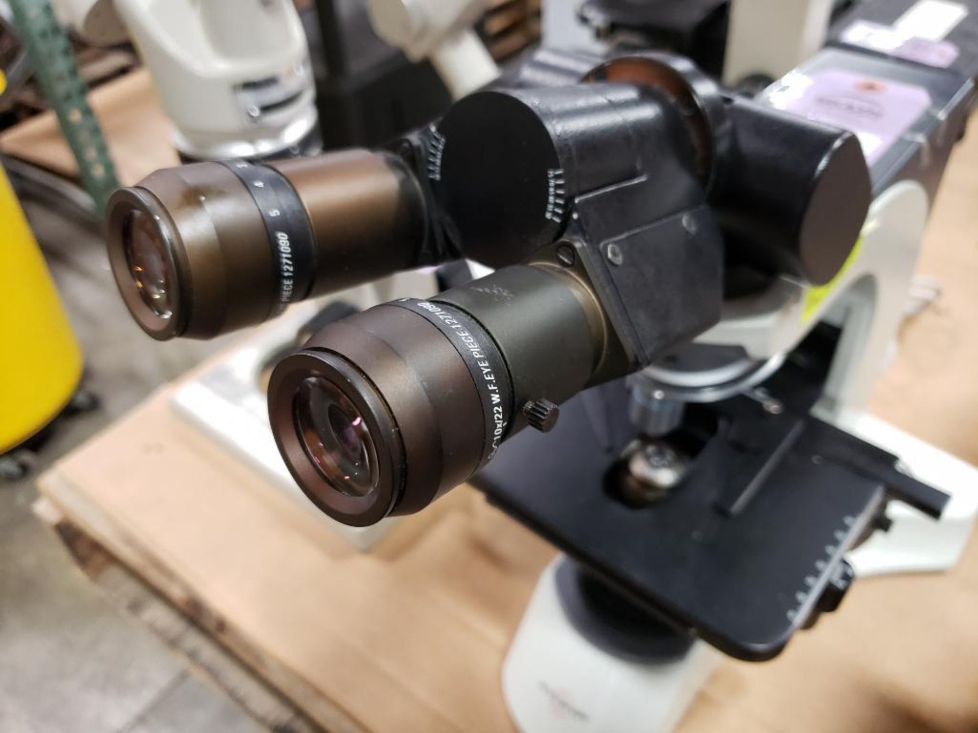 Accu-Scope 3025 microscope. - Image 7 of 7