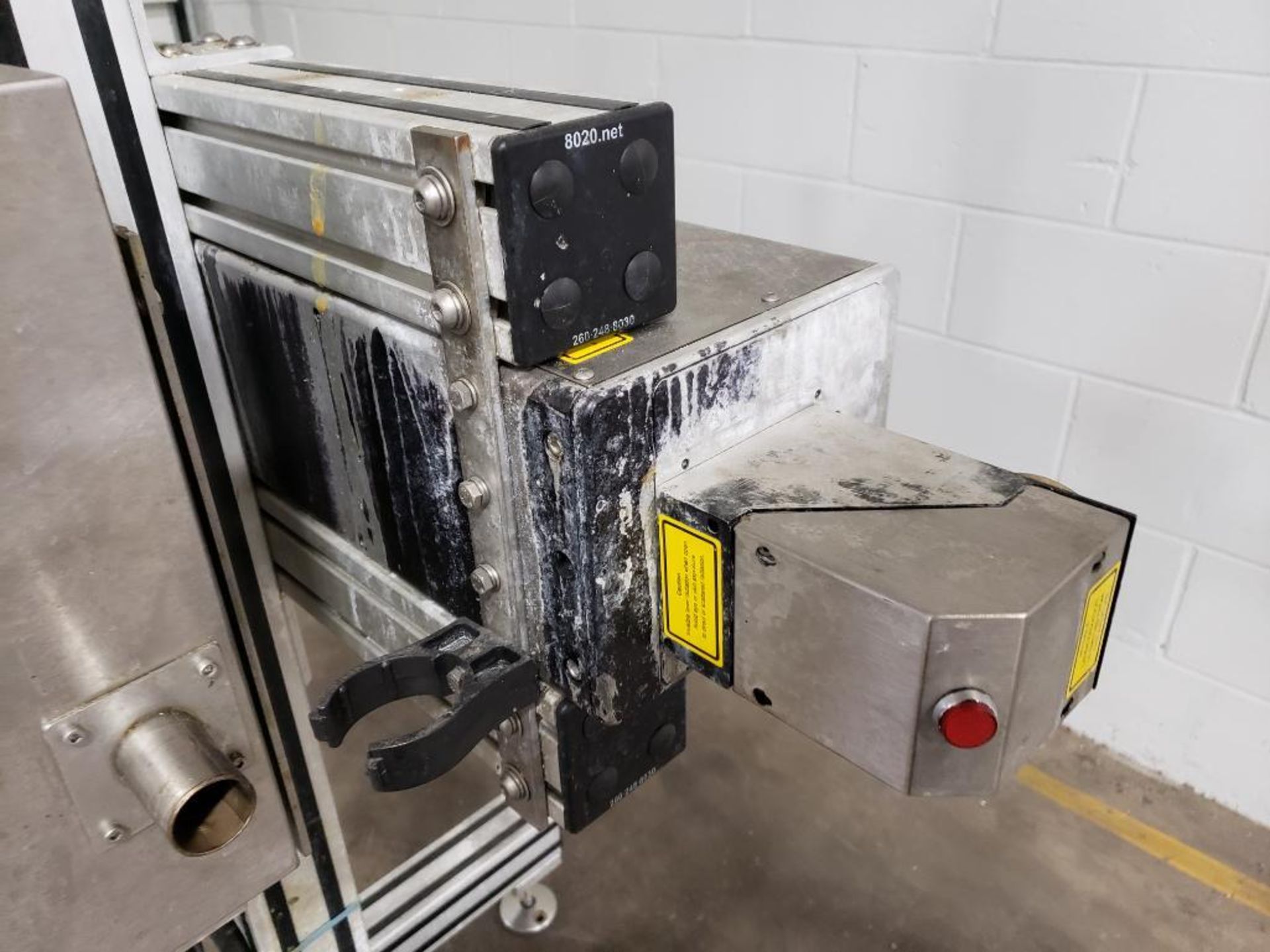 Videojet laser marking system. Unit does include dust collector and blower not pictured. - Image 8 of 21