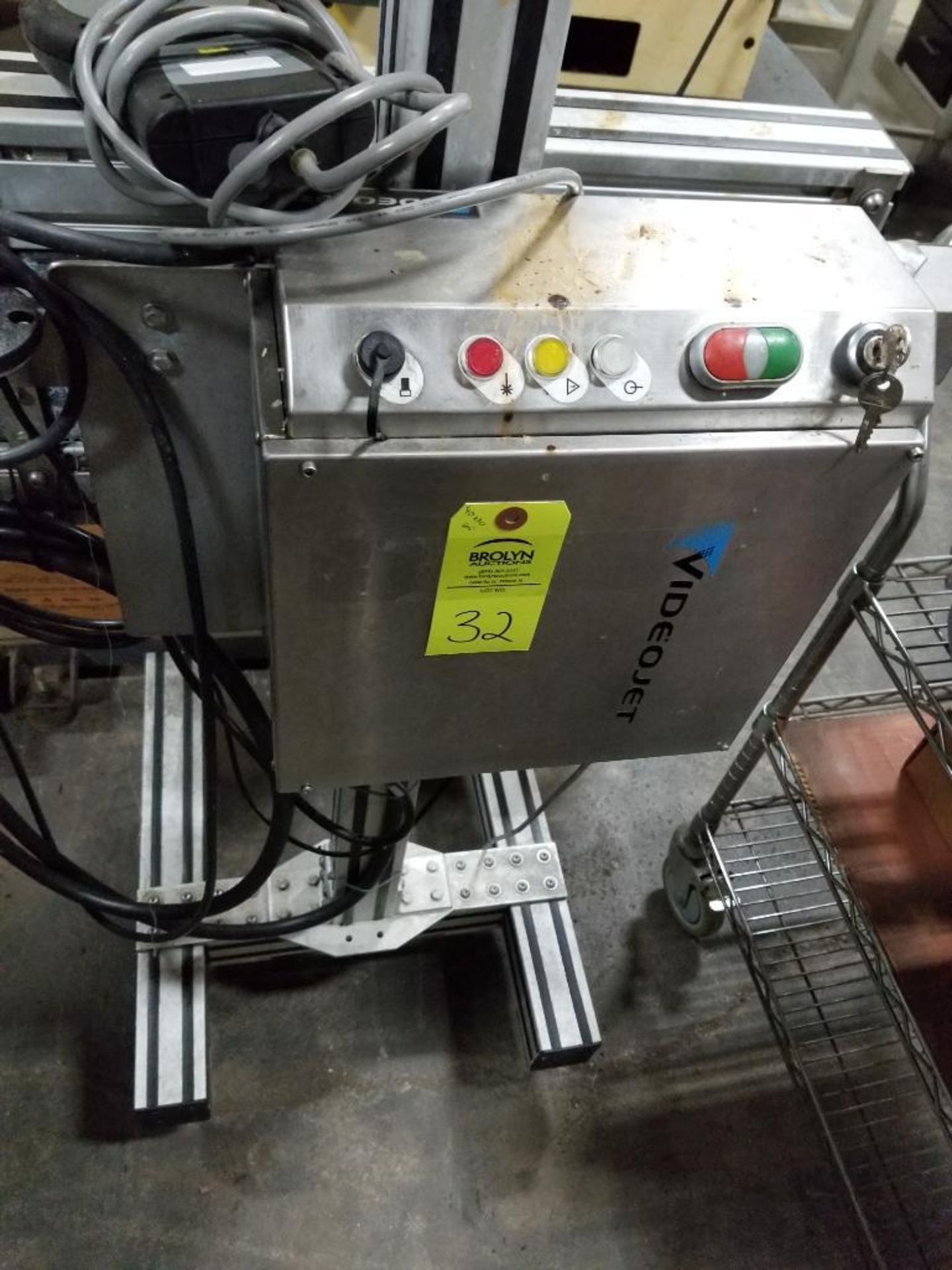 Videojet laser marking system. Unit does include dust collector and blower not pictured. - Image 12 of 21