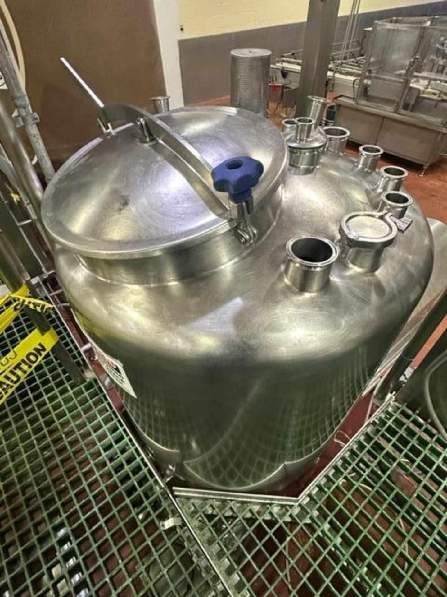 25hp 350 gallon (est) stainless steel food grade batch weigh mix tank. - Image 3 of 19