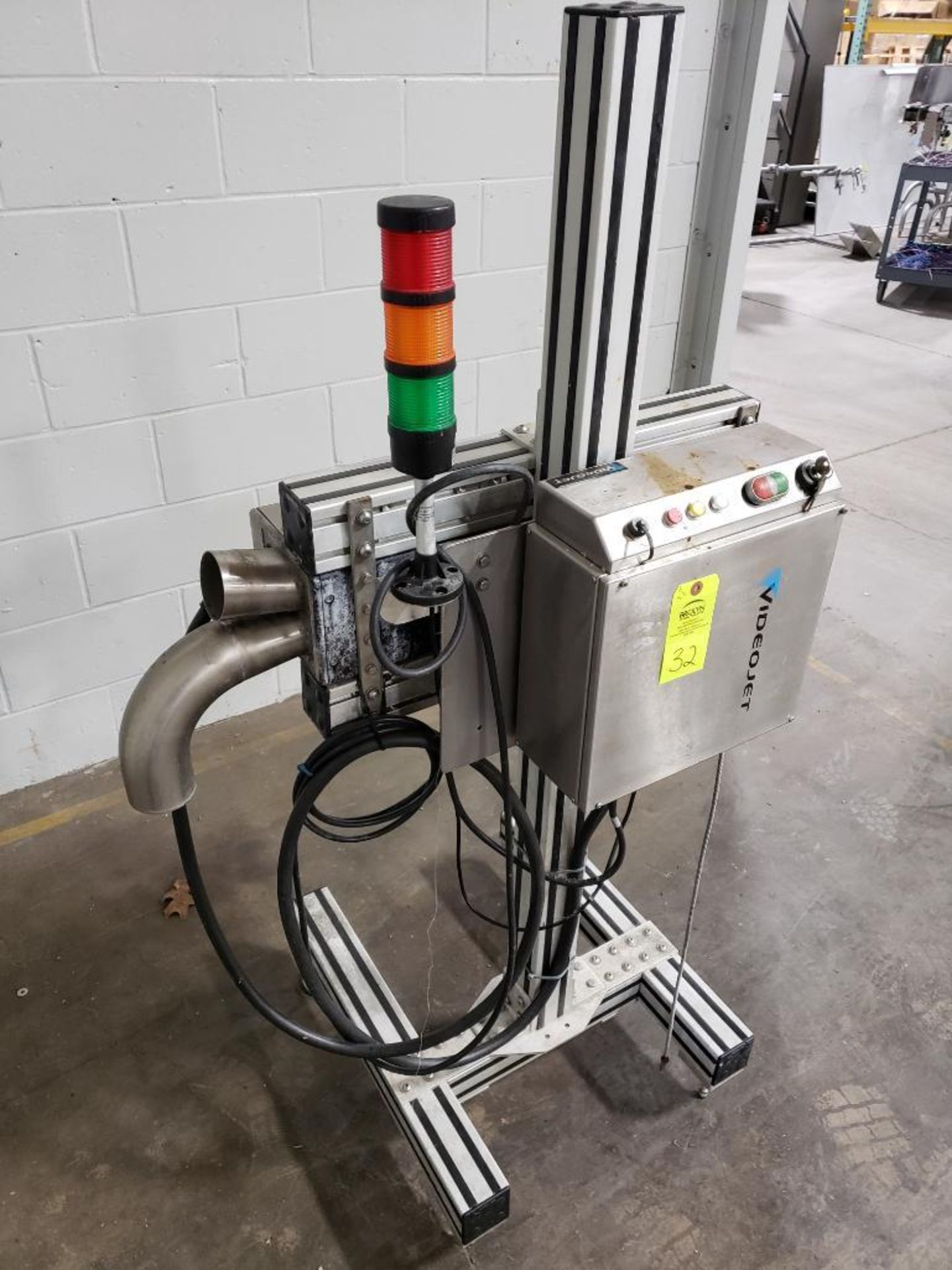 Videojet laser marking system. Unit does include dust collector and blower not pictured. - Image 11 of 21