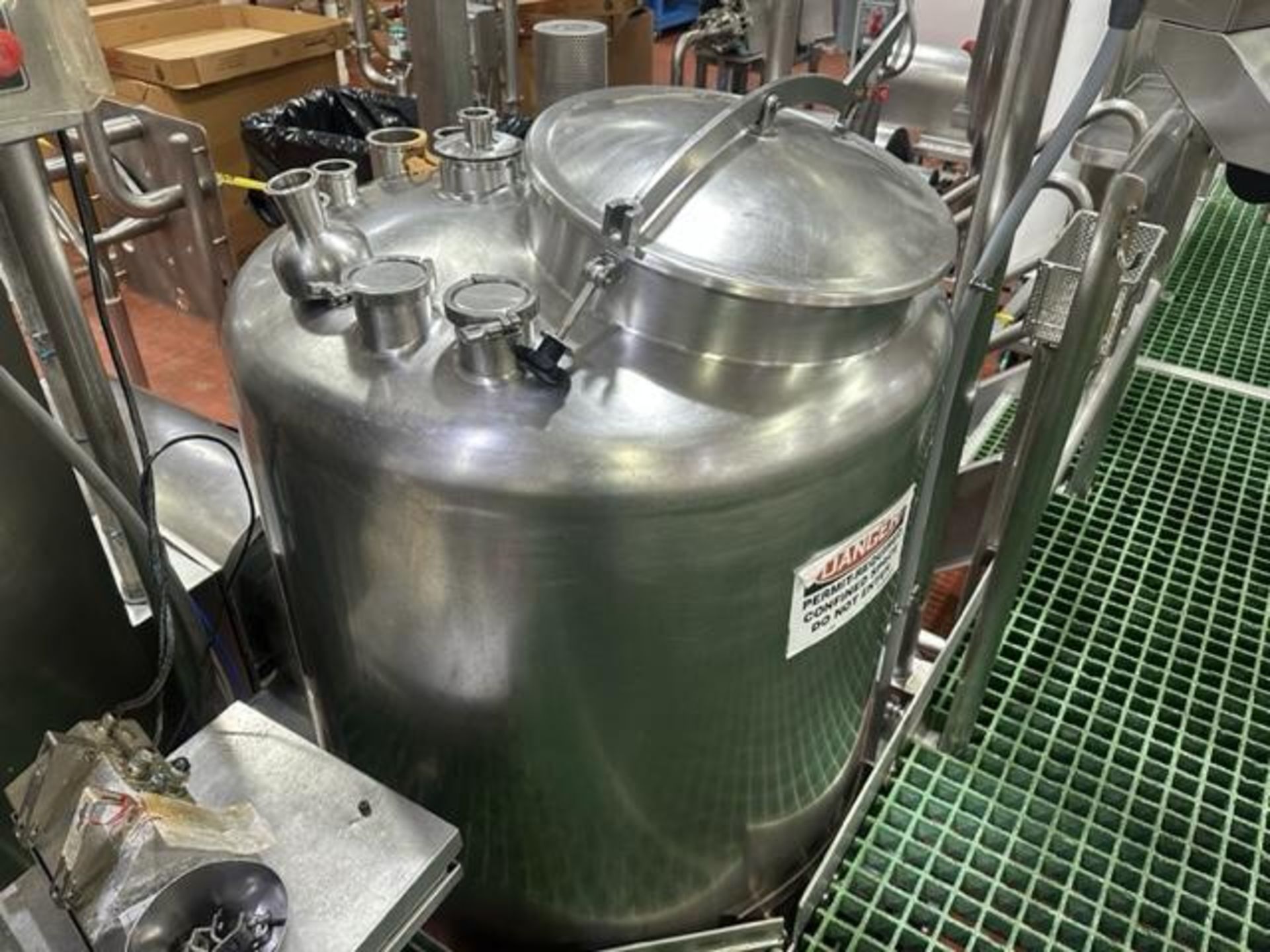 25hp 350gallon (est) stainless steel food grade batch weigh mix tank. - Image 8 of 20