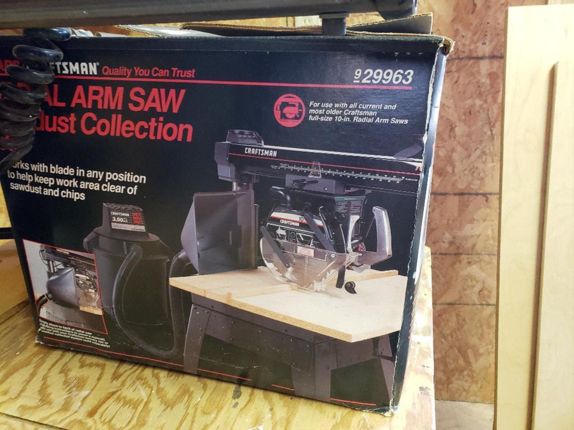 Craftsman radial arm saw. 10in blade.115v single phase. W/ dust collection kit. - Image 14 of 15