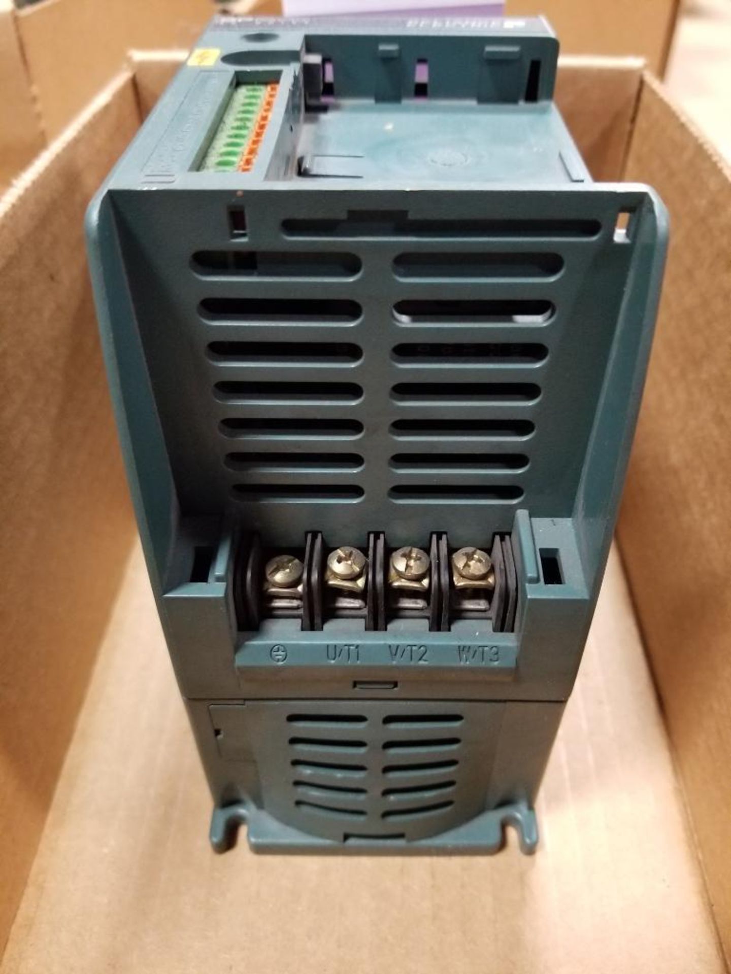 Reliance Electric SP200 AC Drive S20-403P5B1000. 2HP/1.5kW. - Image 3 of 5