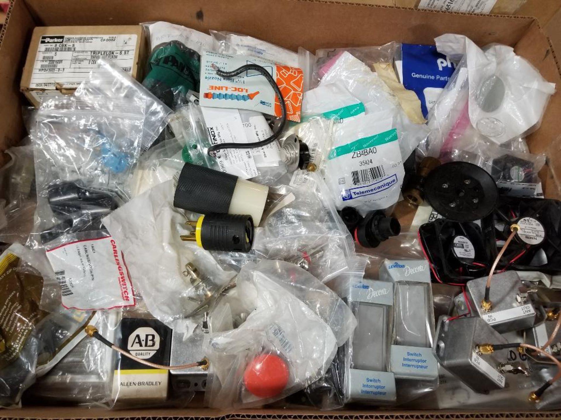 Assorted electrical replacement parts. - Image 10 of 10