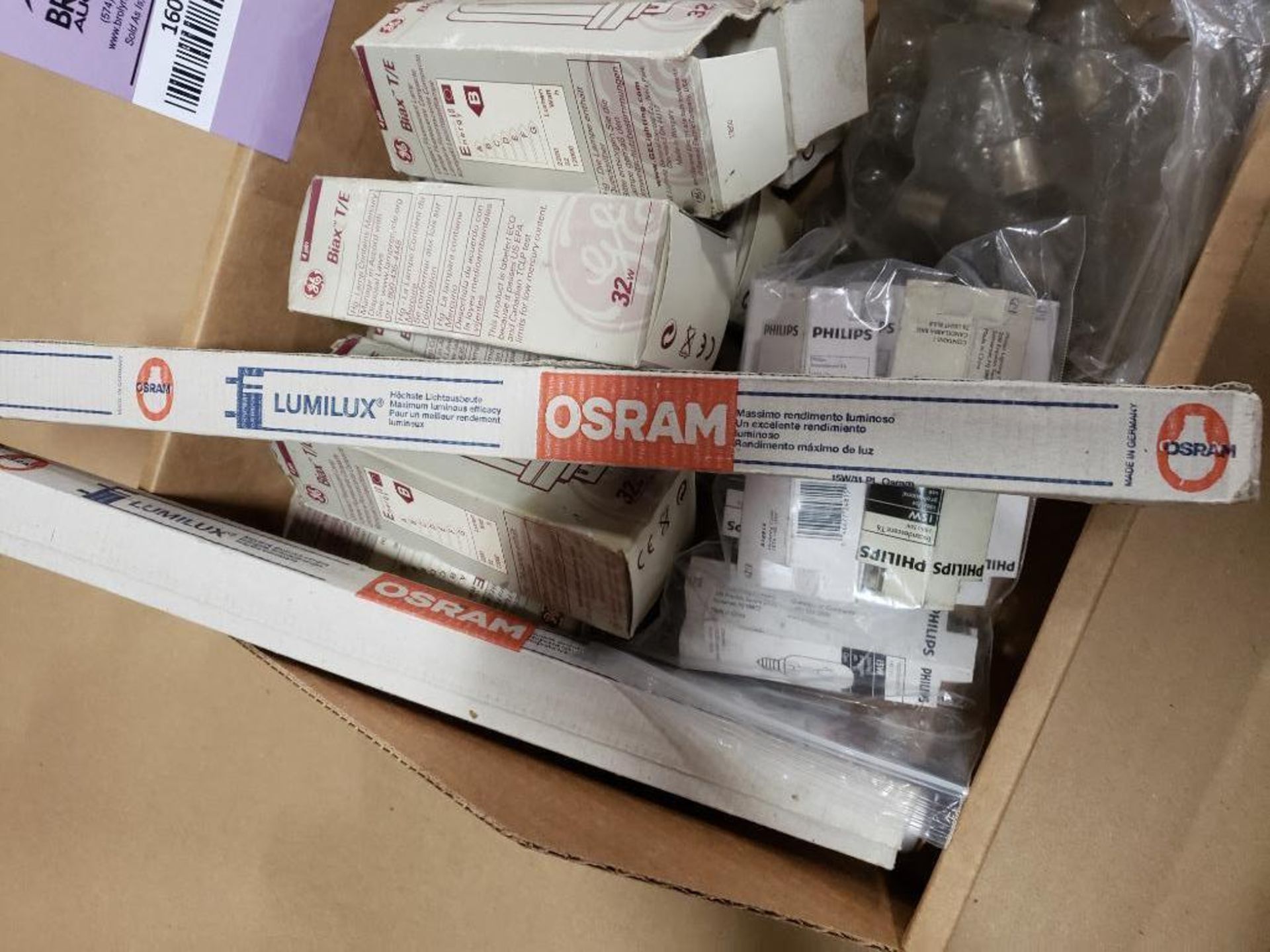 Assorted electrical replacement bulbs. Osram, GE, Philips. - Image 4 of 5