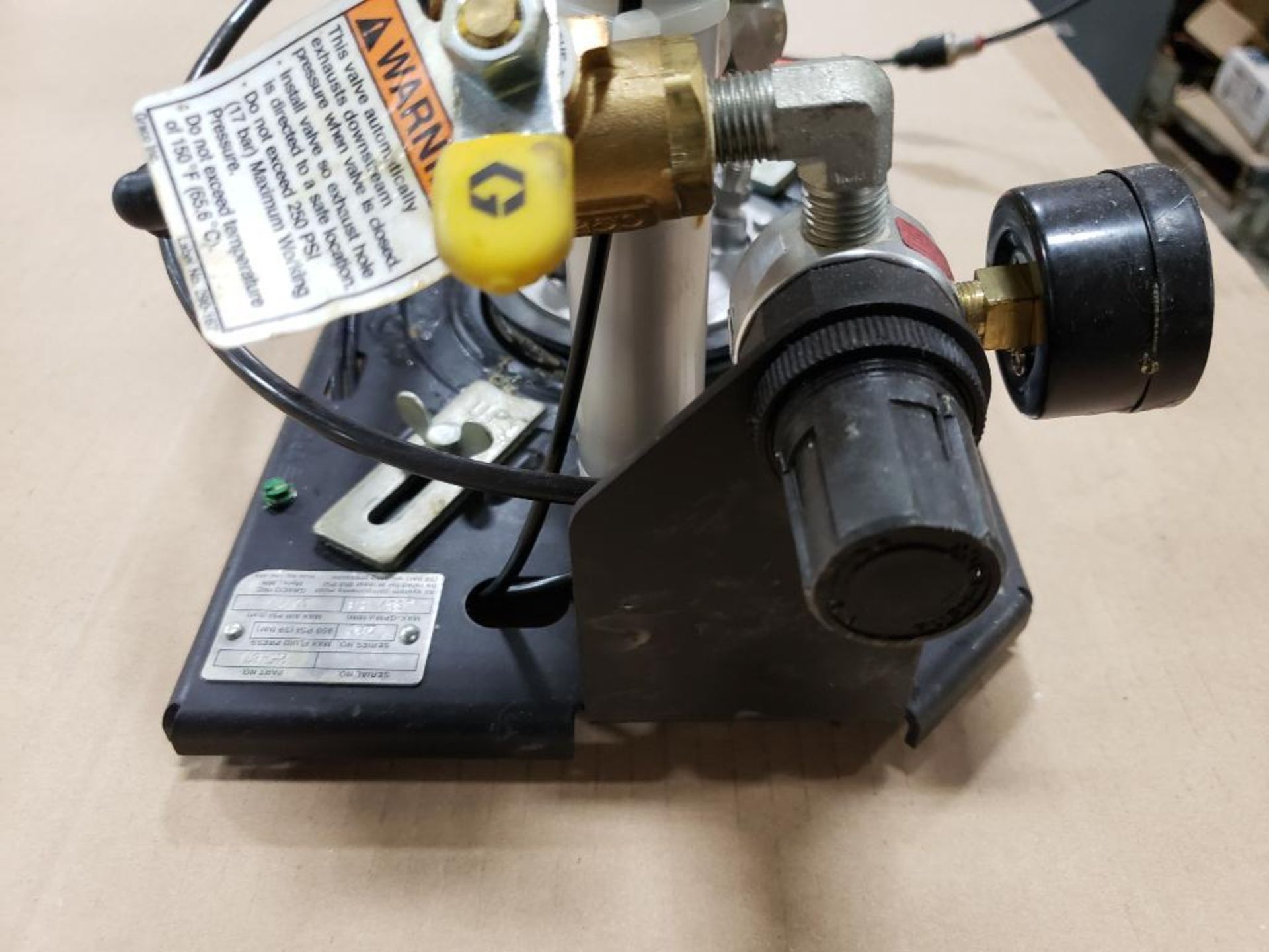 Graco 235-871 single component mini-extruder pump. - Image 5 of 11