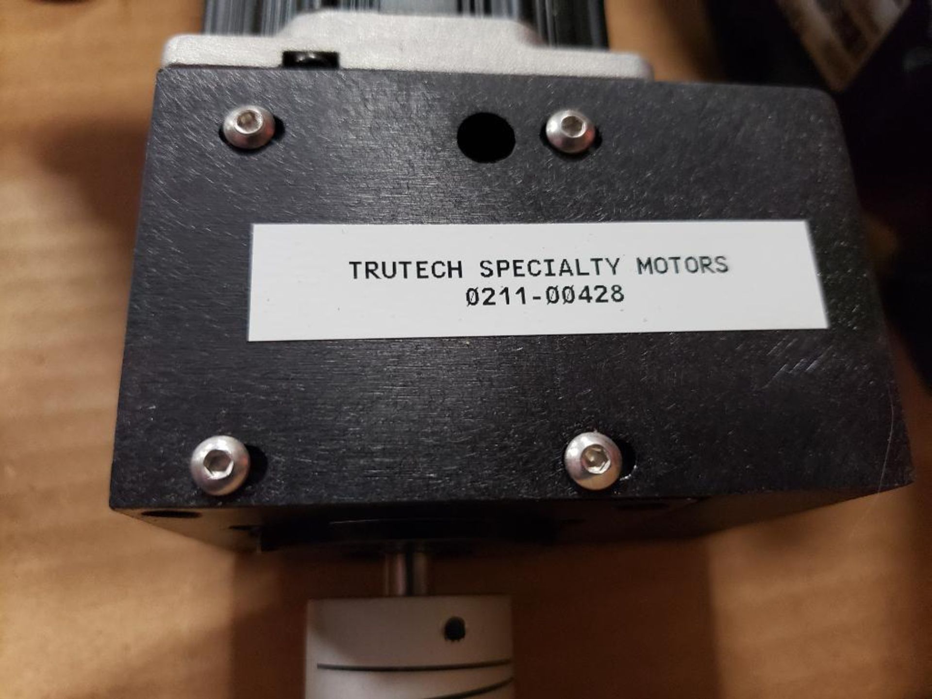 Qty 3 - Teknic INC M-2311C-QN-02D servo motor. Trutech Specialty Motors 0211-00428. - Image 3 of 6