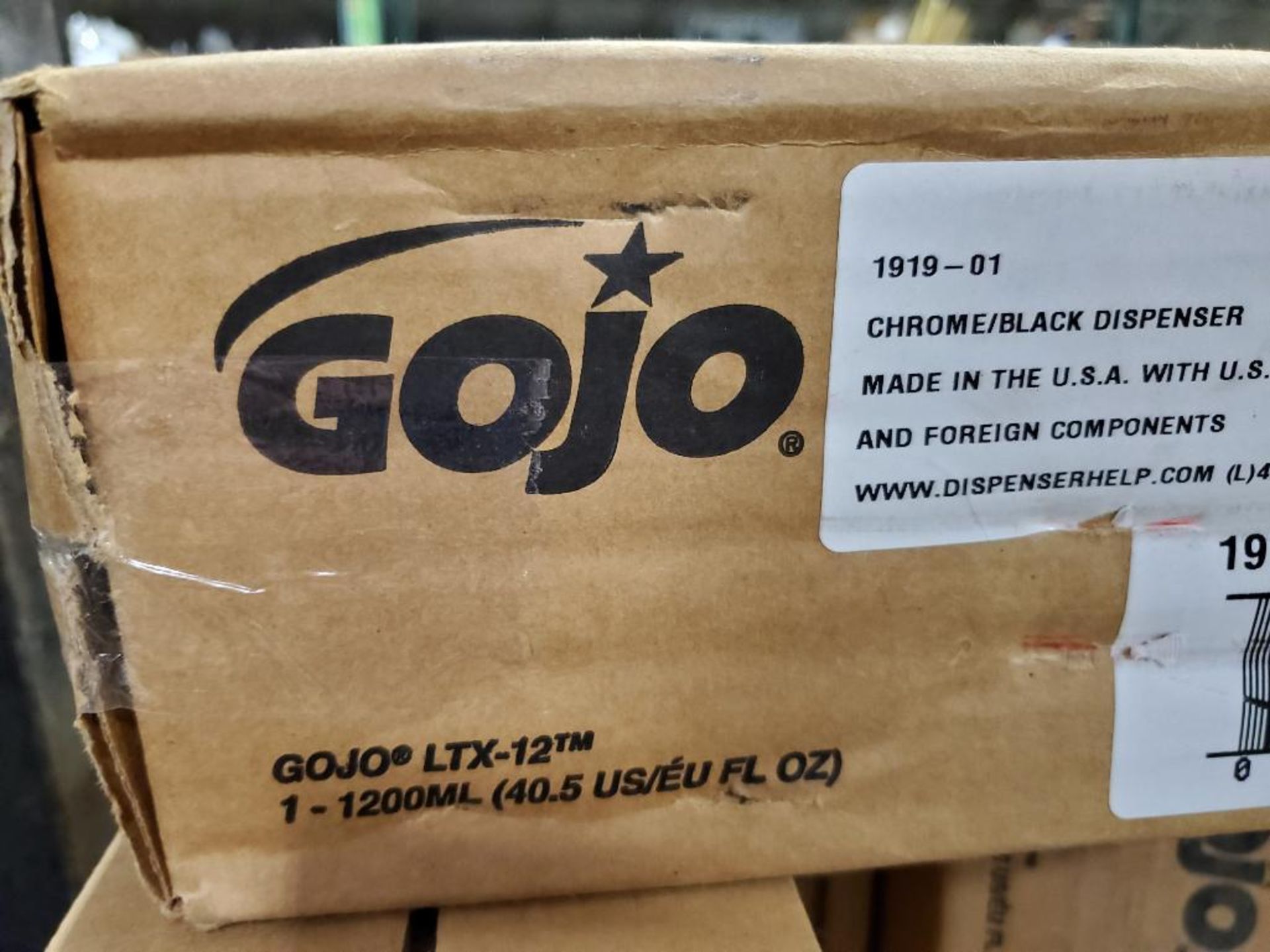 Qty 4 - GOJO 1919-01 Chrome/Black dispenser. New in box. - Image 4 of 5