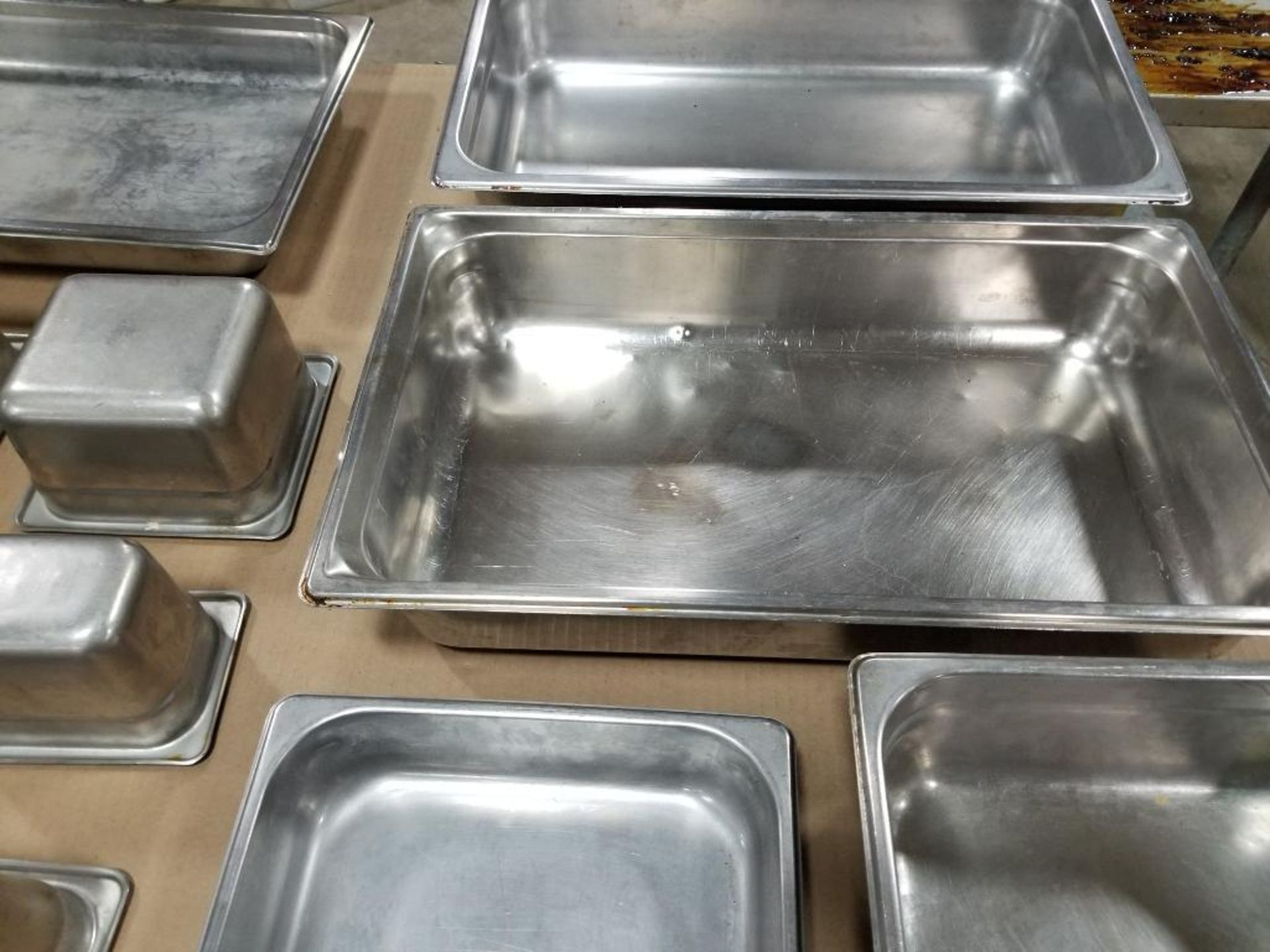 Stainless steel steam table pans. - Image 9 of 20