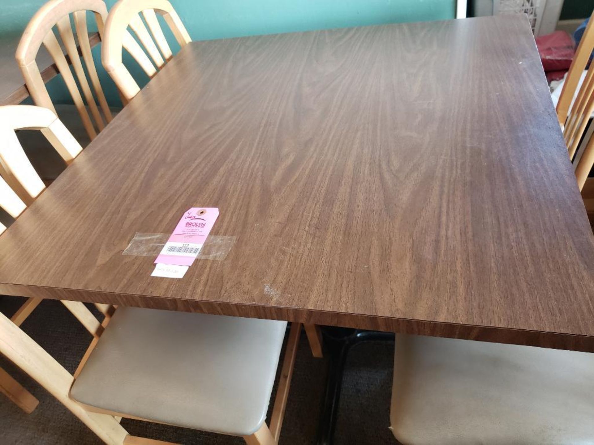 Table with 4 chairs. Table size 35in x 35in. - Image 4 of 5