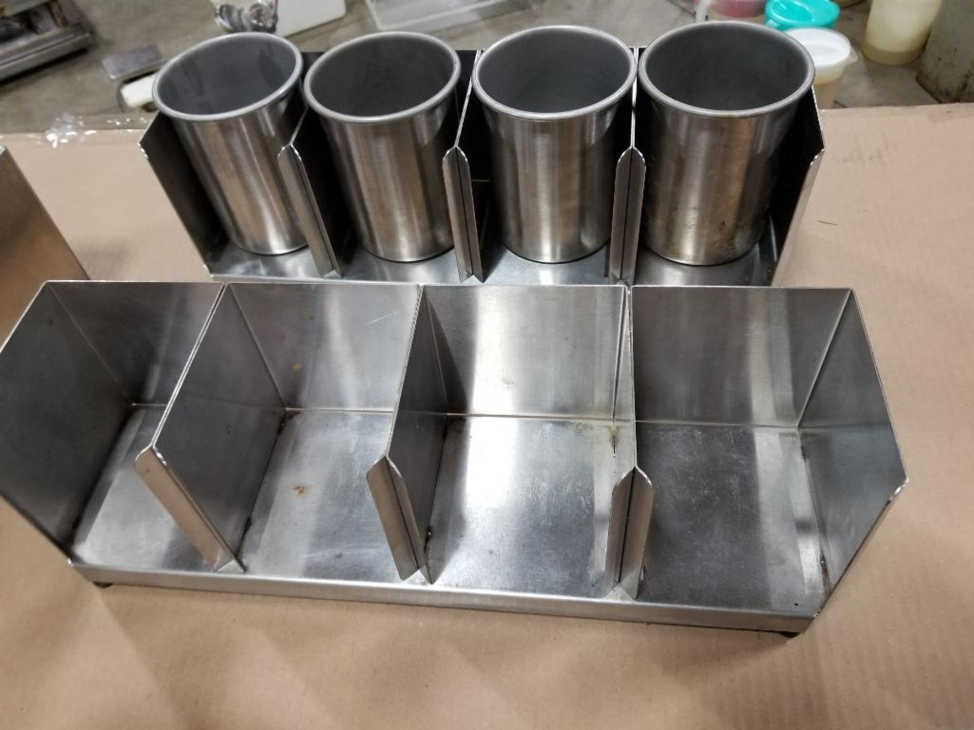 Stainless steel steam table and containers. - Image 15 of 16