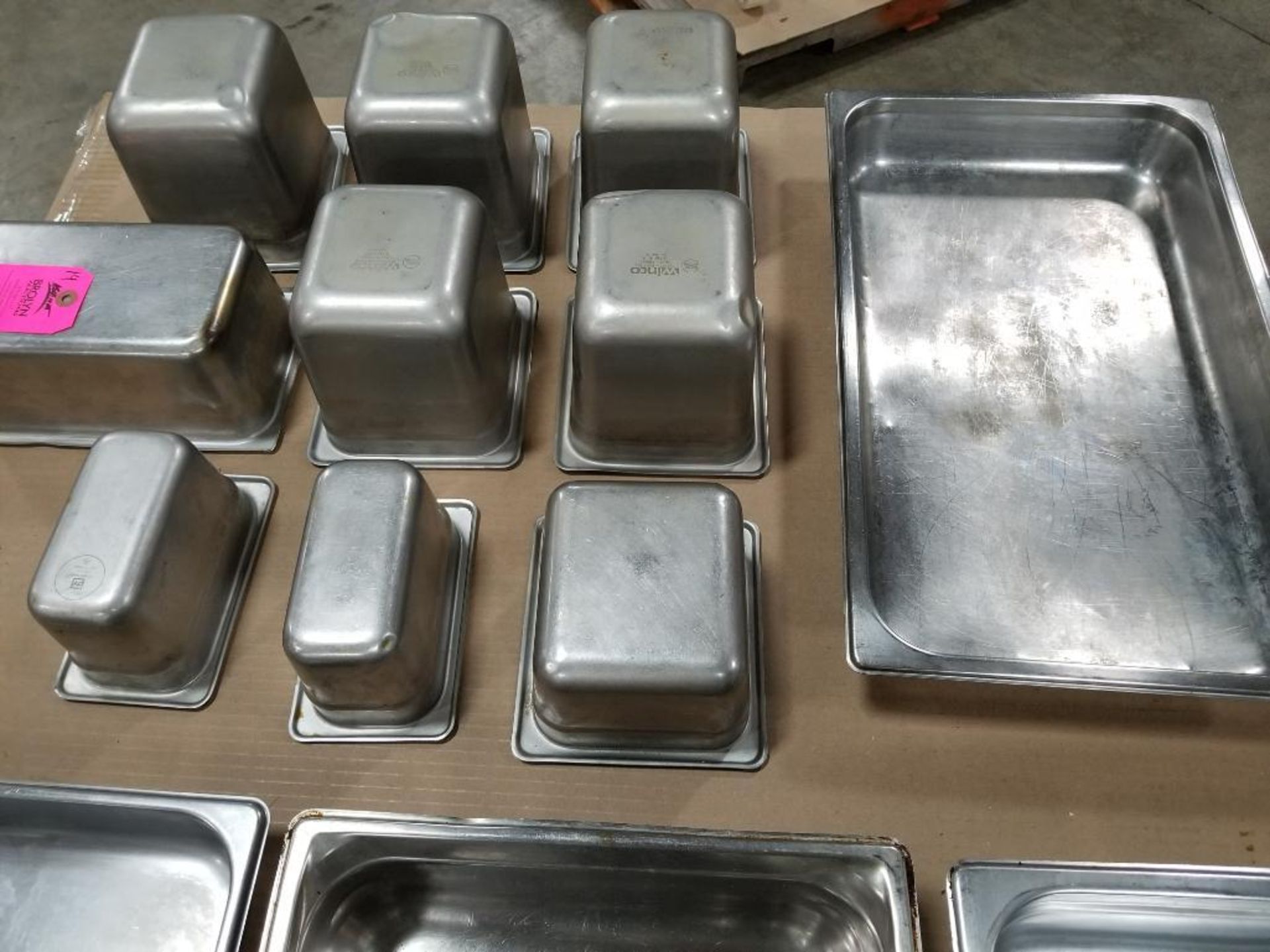 Stainless steel steam table pans. - Image 17 of 20