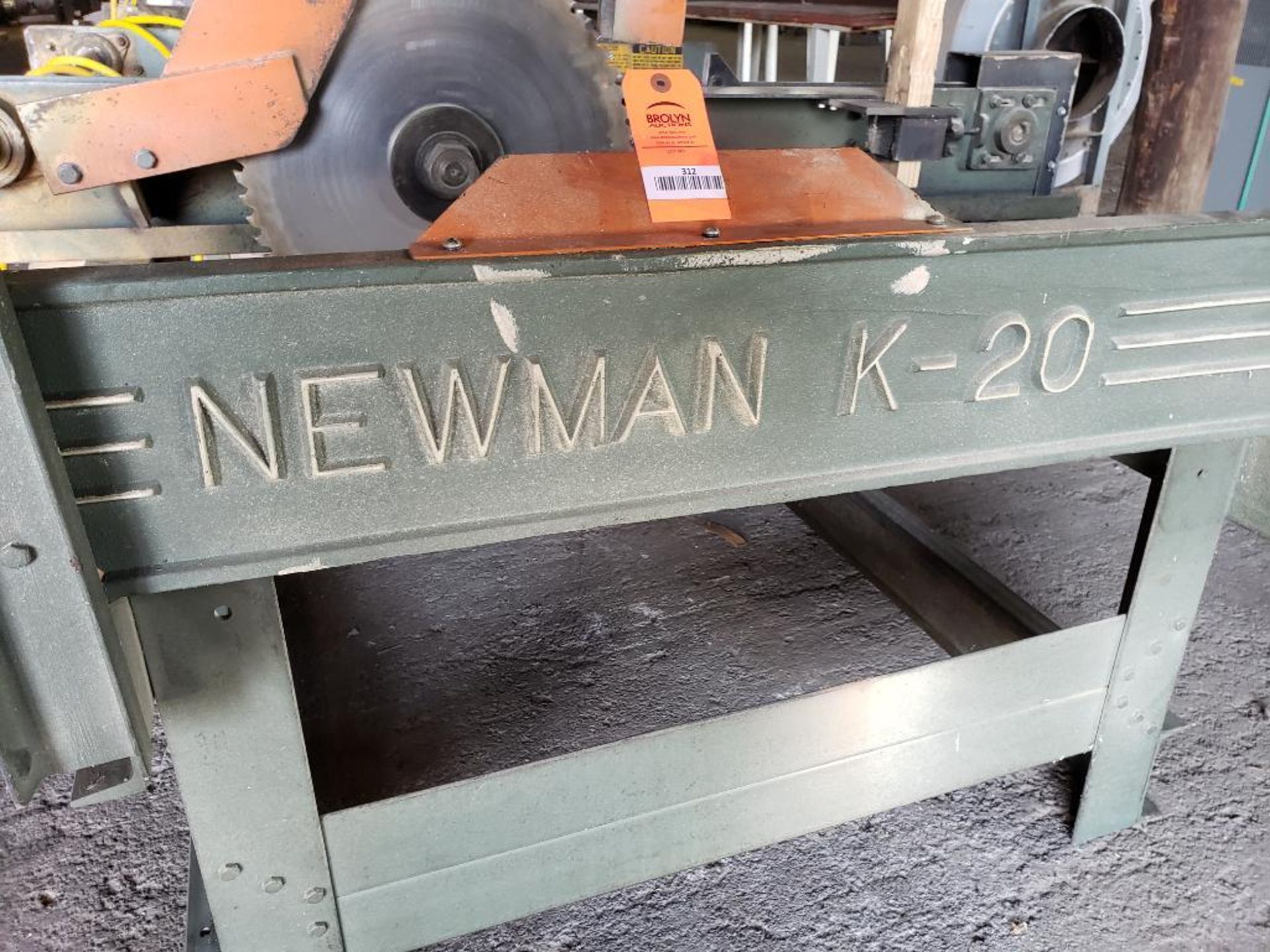 Newman K-20 trim saw. - Image 2 of 11