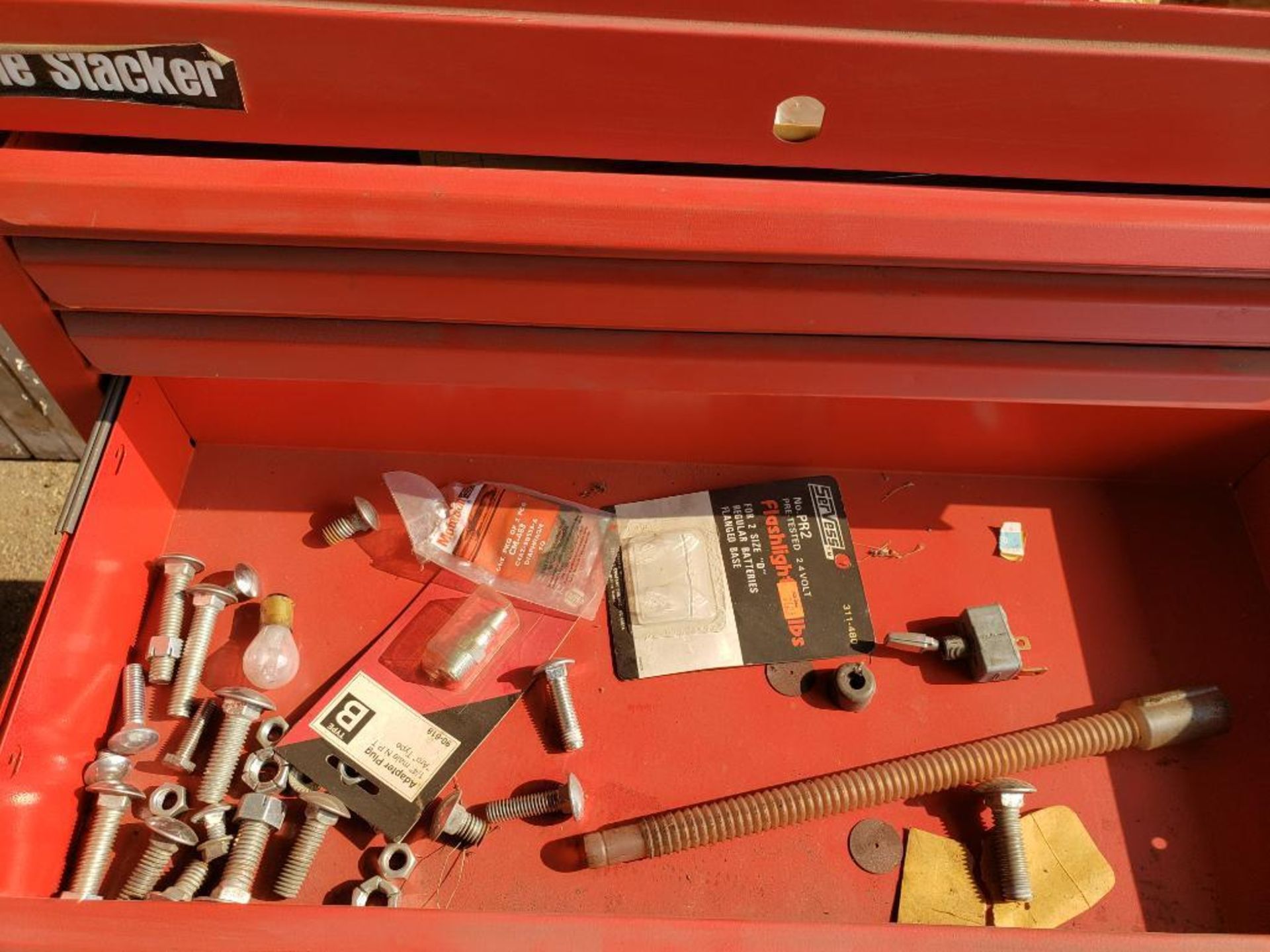 Rolling tool box cabinet. 26x16x43 WxDxH. - Image 7 of 11