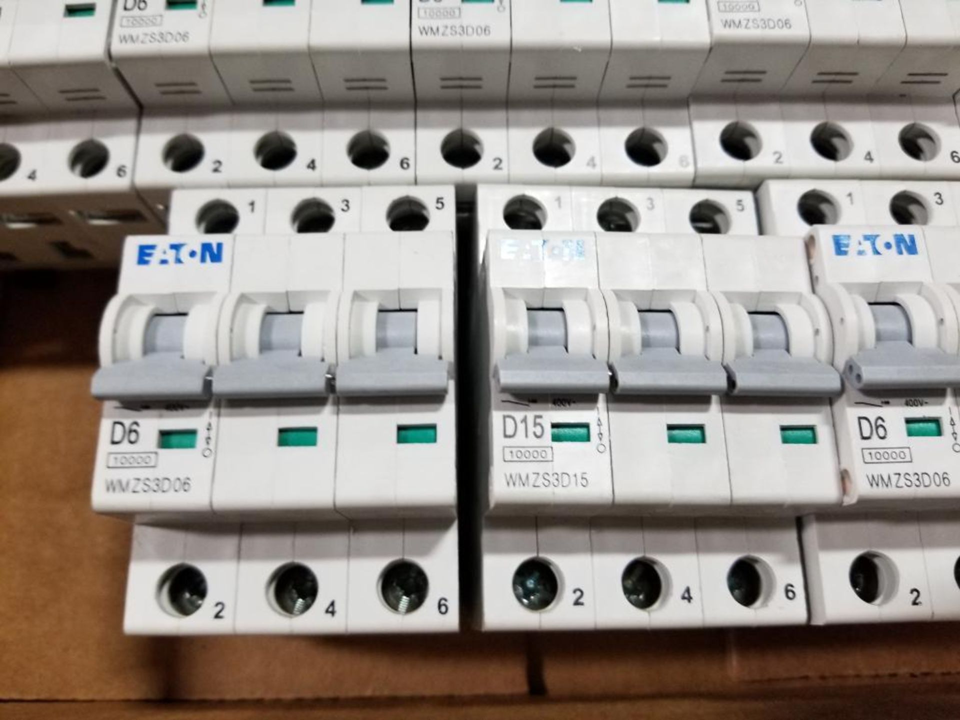 Assorted electrical circuit breakers. Eaton. - Image 4 of 8