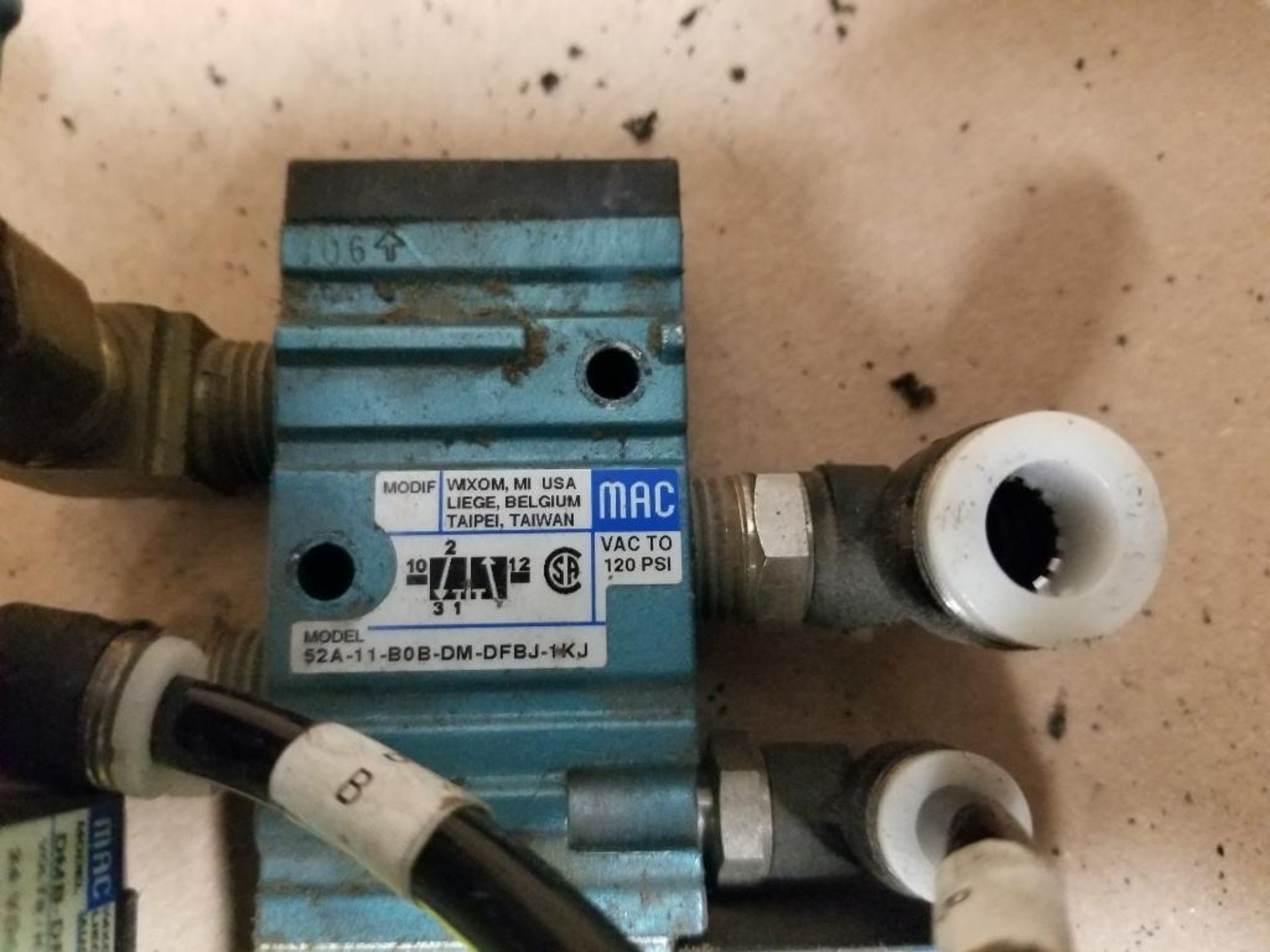 Assorted Mac valves. - Image 12 of 20