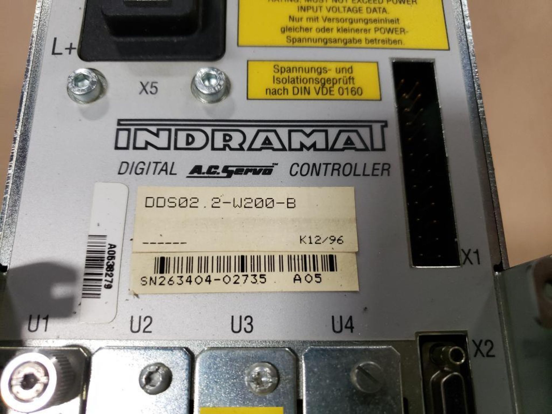 Indramat DDS02.2-W200-B digital AC servo controller. W/ FWC-DSM2.3-SSE-02V49-MS firmware module. - Image 3 of 4
