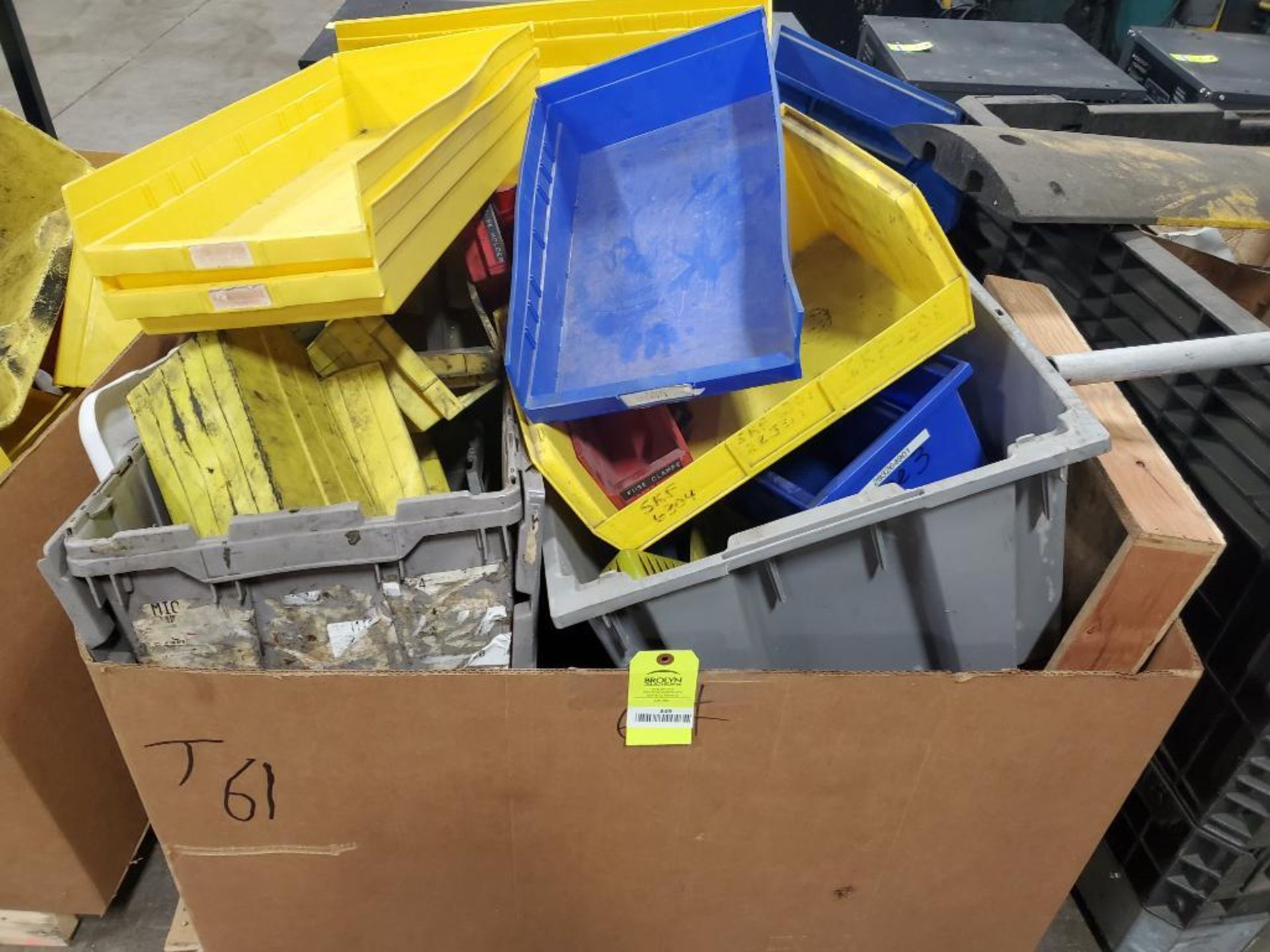 Gaylord of assorted plastic sorting bins.