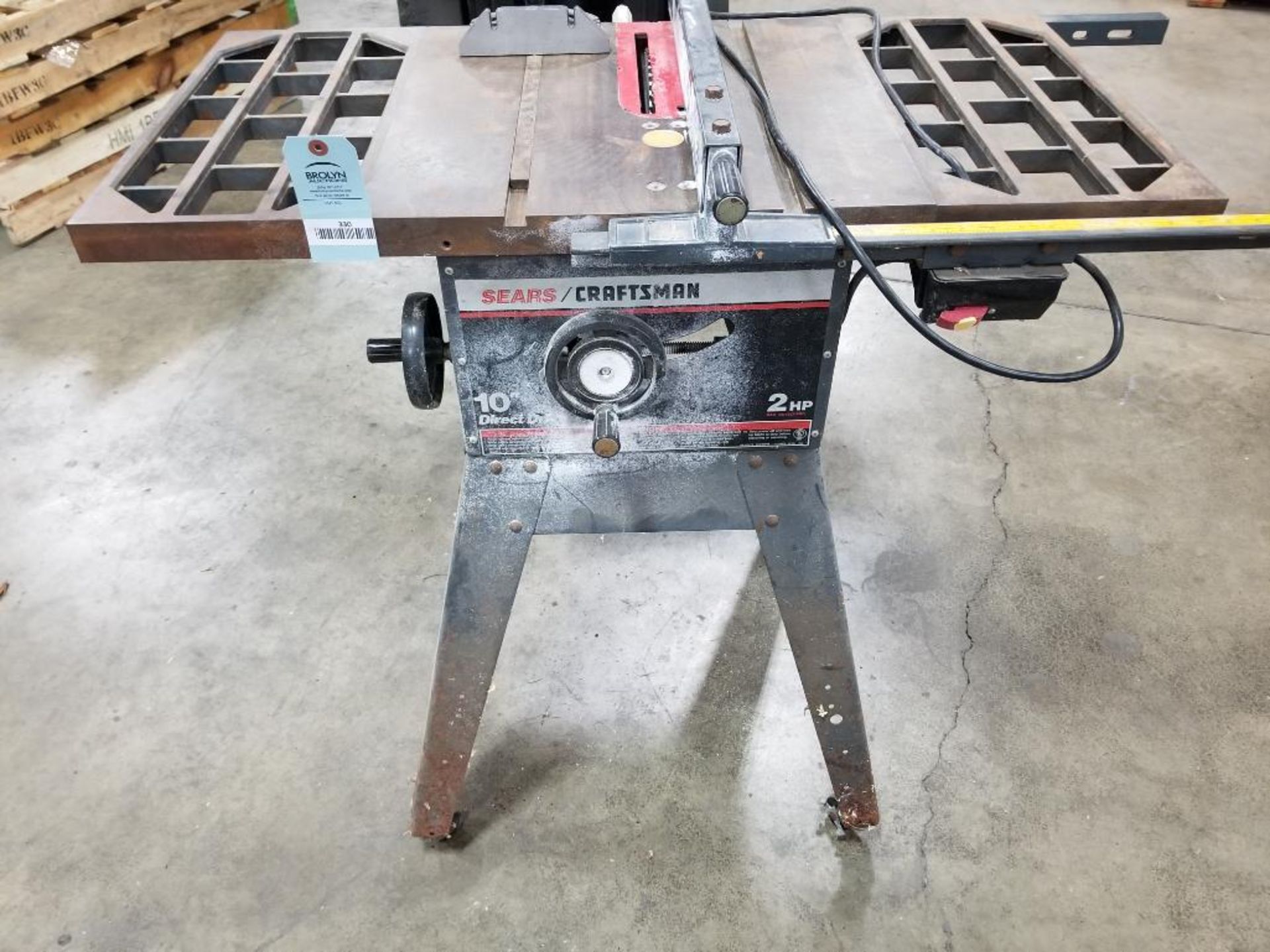 Sears Craftsman 10" direct drive 2HP table saw. 113.226880. - Image 2 of 7