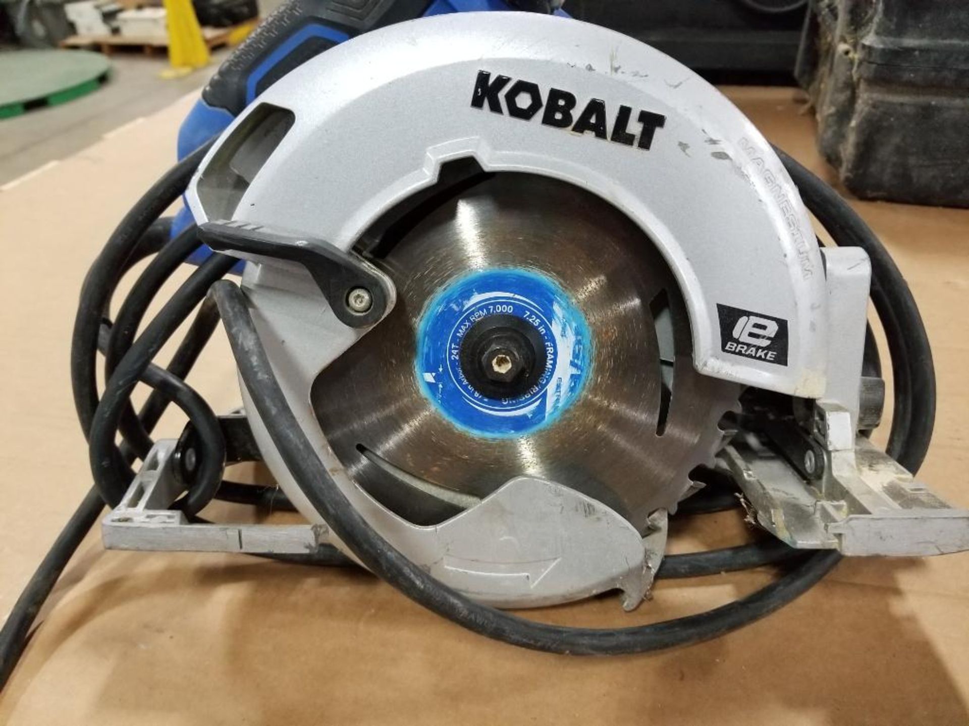 Kobalt IE Brake Magnesium 15AMP circular saw. K15CS-06AC.