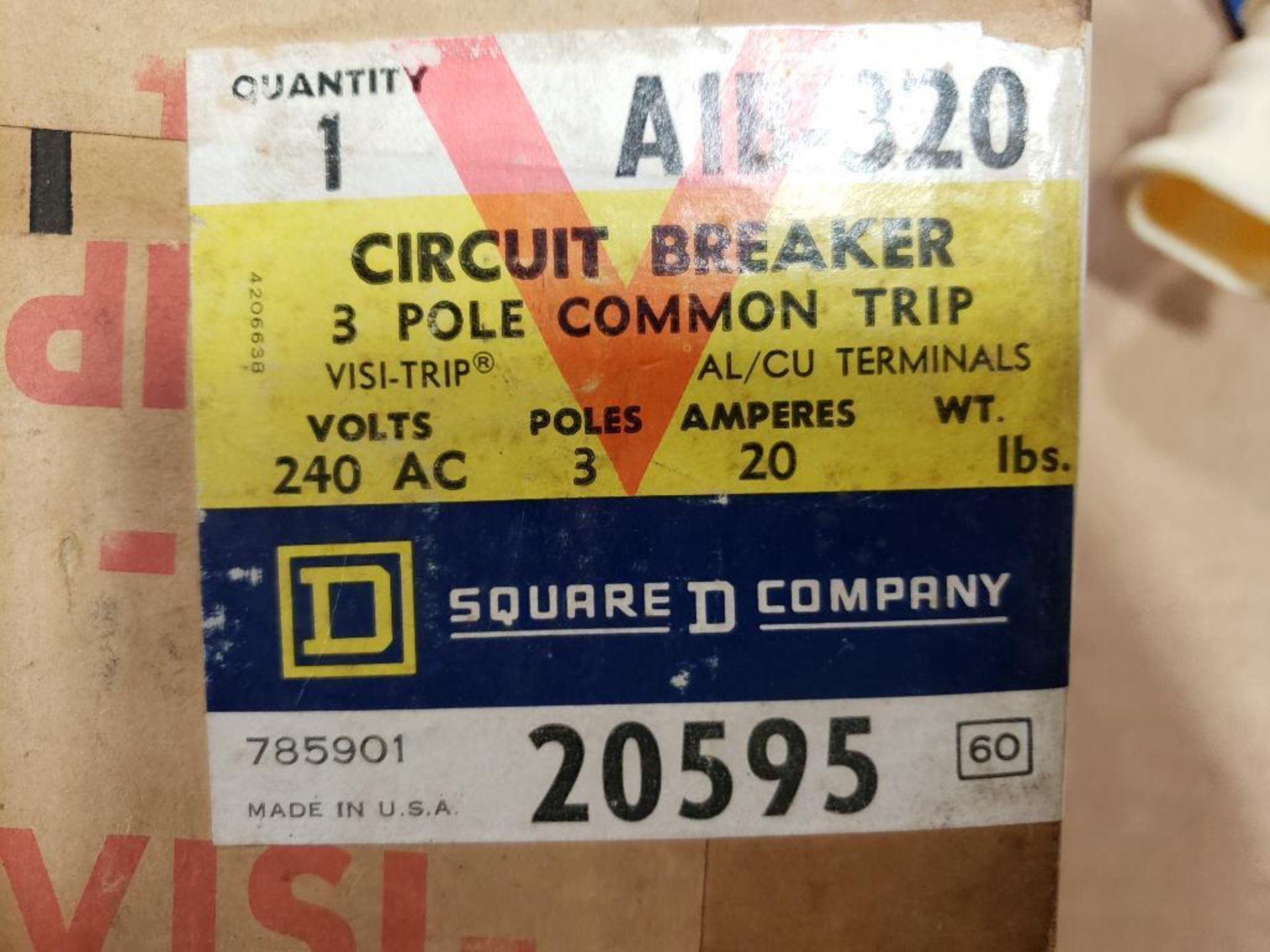 Assorted electrical breaker. Square-D. - Image 15 of 16