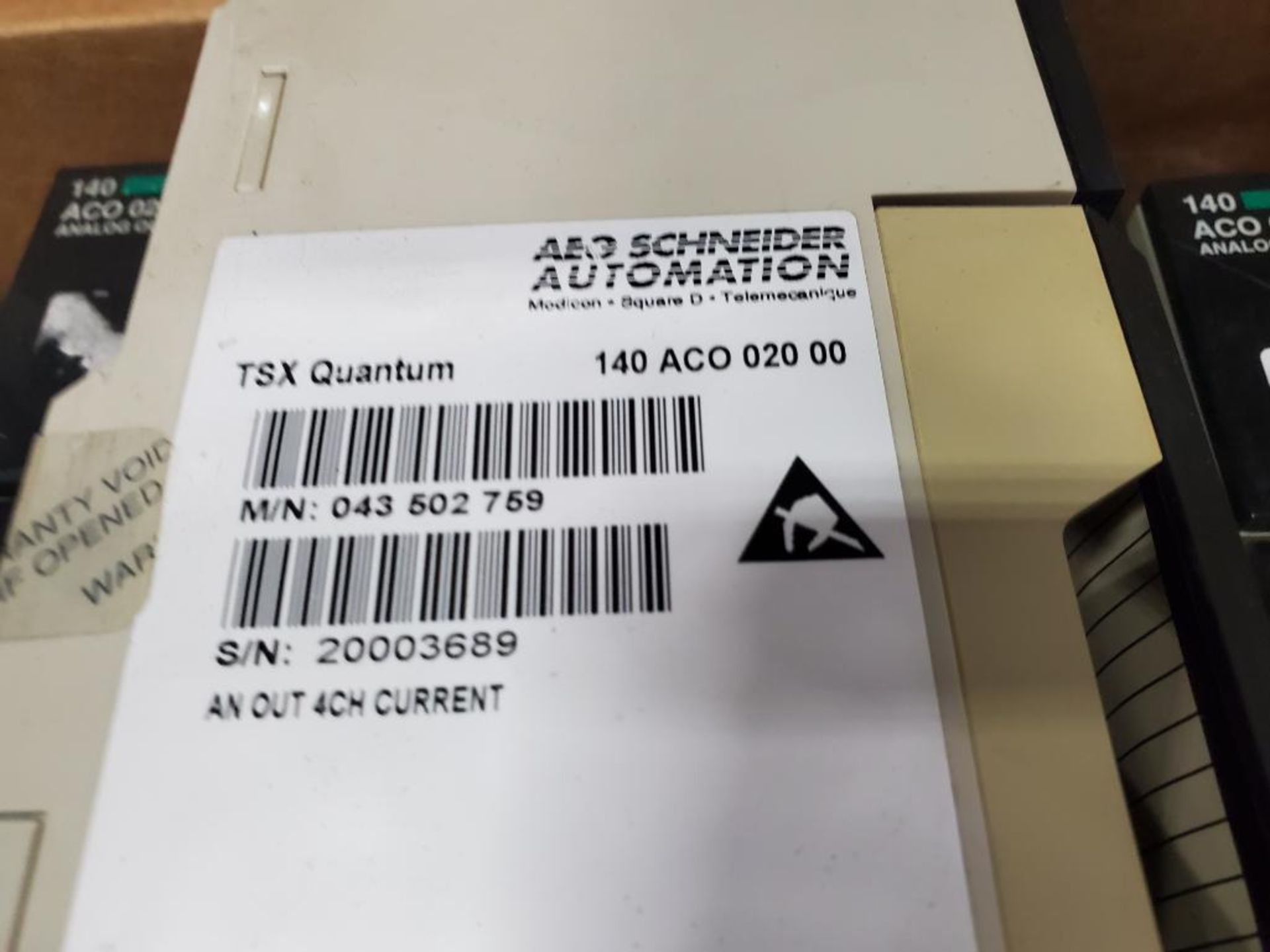 Qty 6 - AEG Schneider Automation ACO02000 ANALOG OUT module. TSX Quantum 140ACO02000. - Image 5 of 5